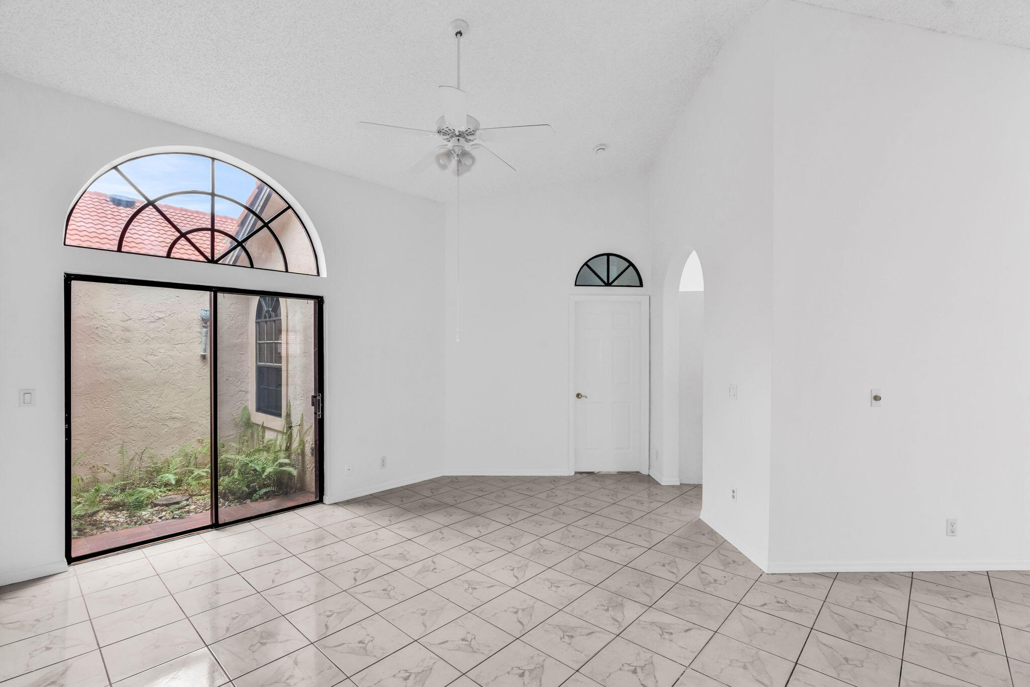 12382 Pleasant Green Way Property Photo 39