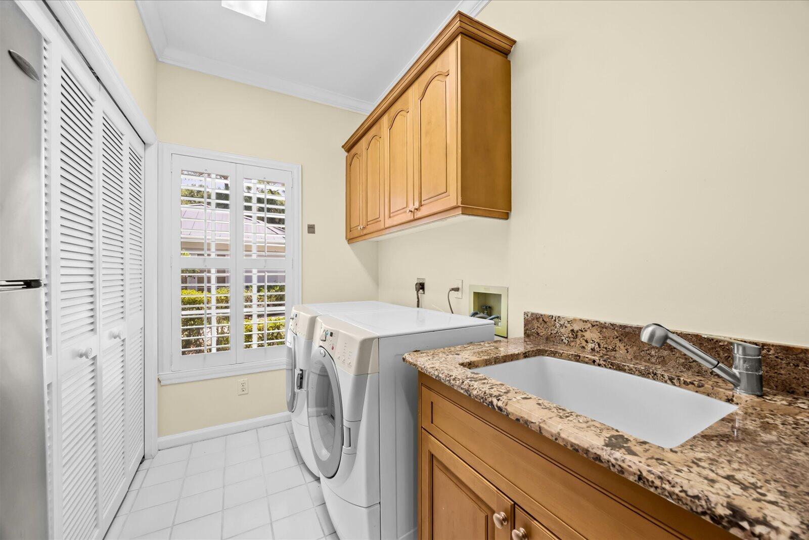 7362 Pine Creek Way Property Photo 15