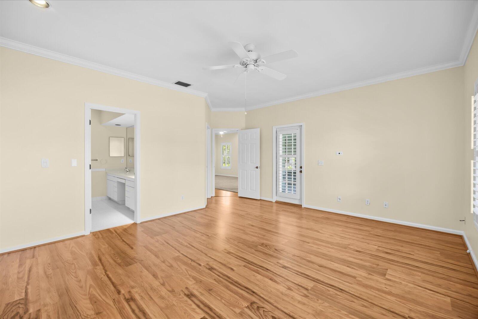 7362 Pine Creek Way Property Photo 23