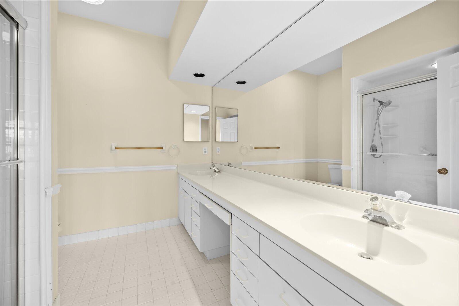 7362 Pine Creek Way Property Photo 24