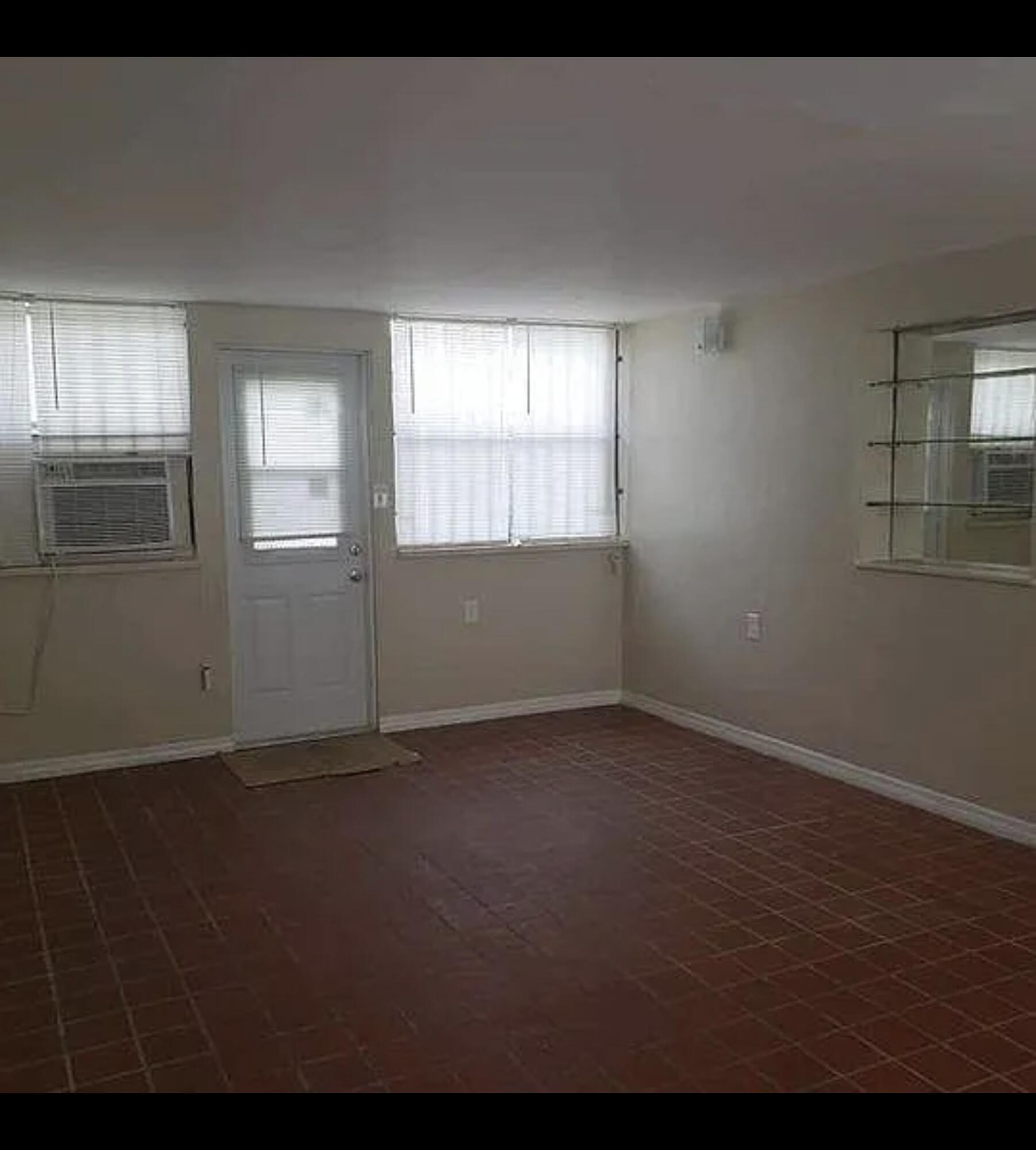 2490 Nw 91st Street A Property Photo 8