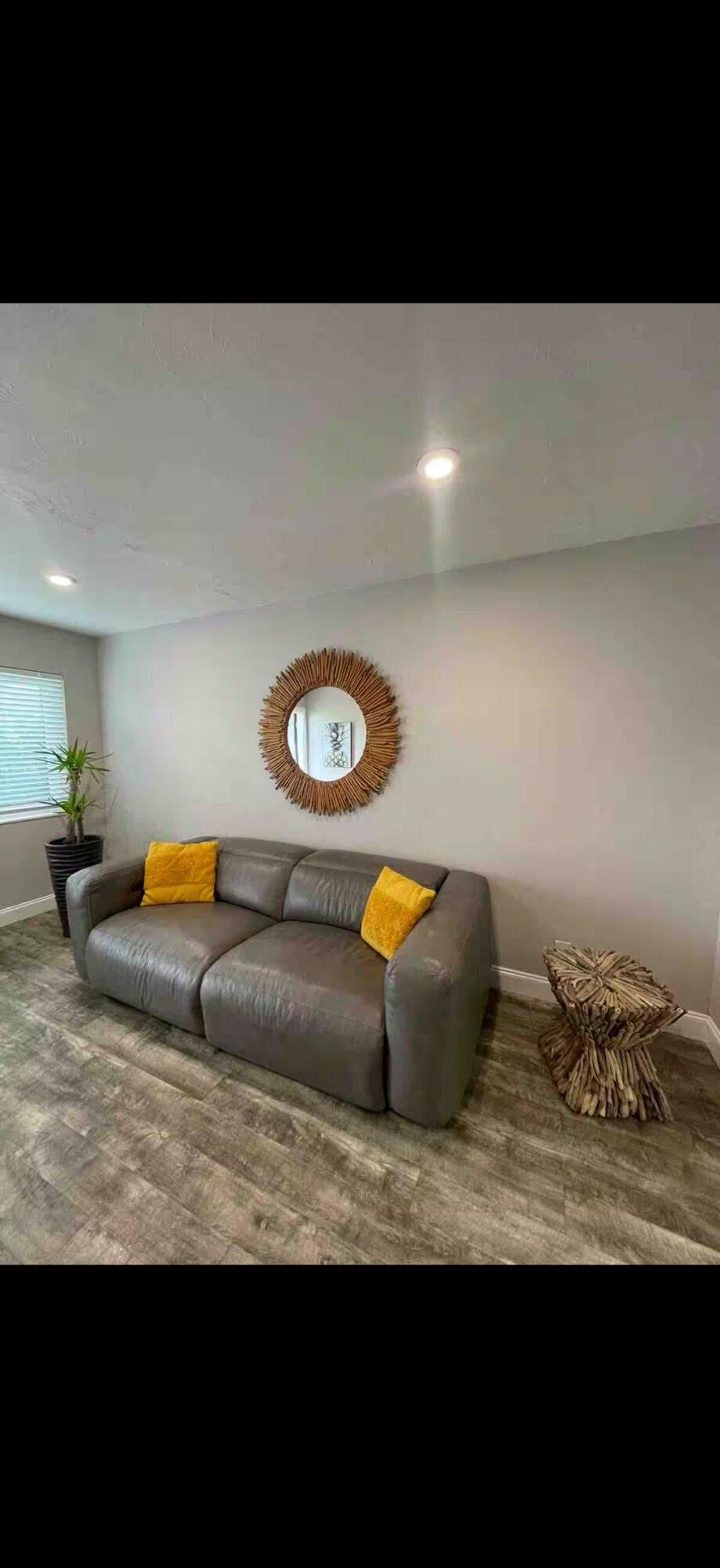 400 Sw 12th 1-2 Property Photo 11