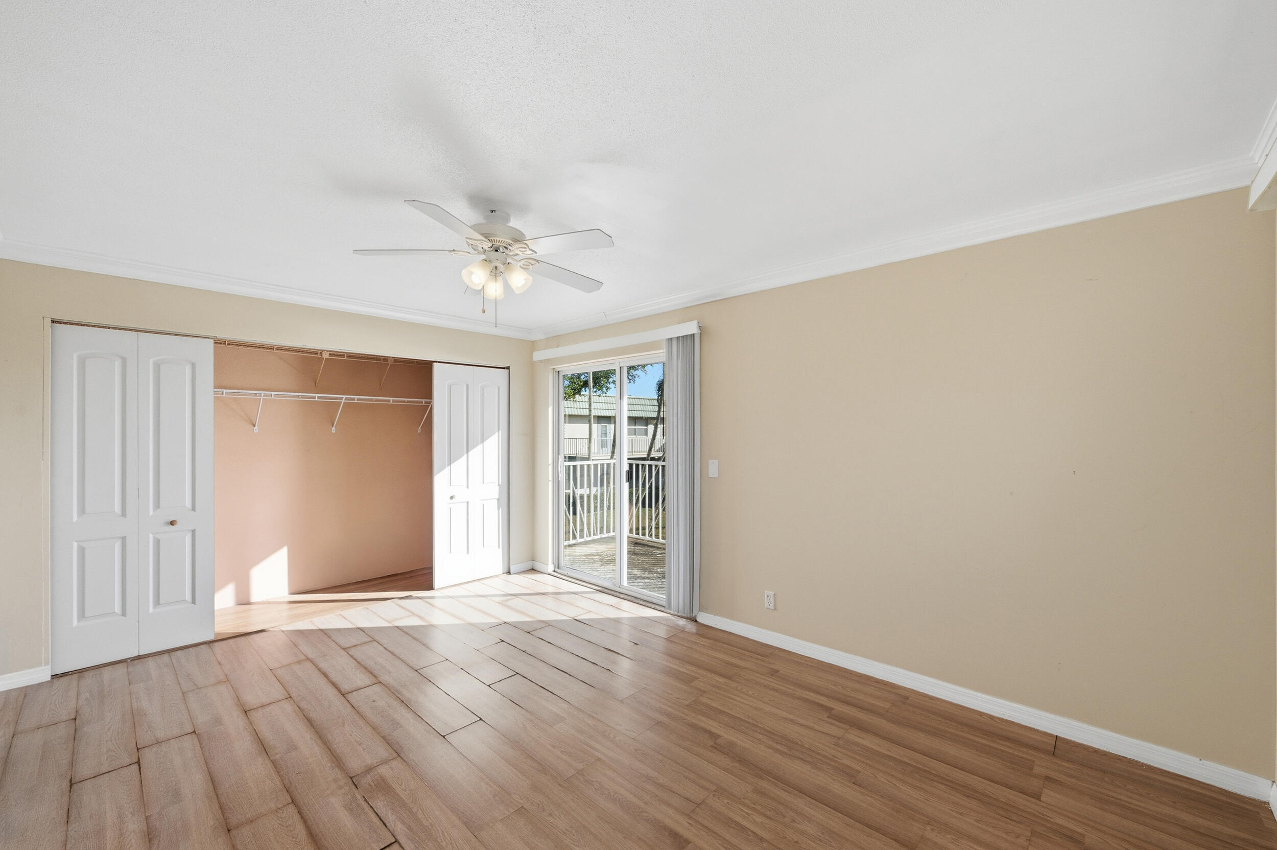 710 Monaco O Property Photo 17