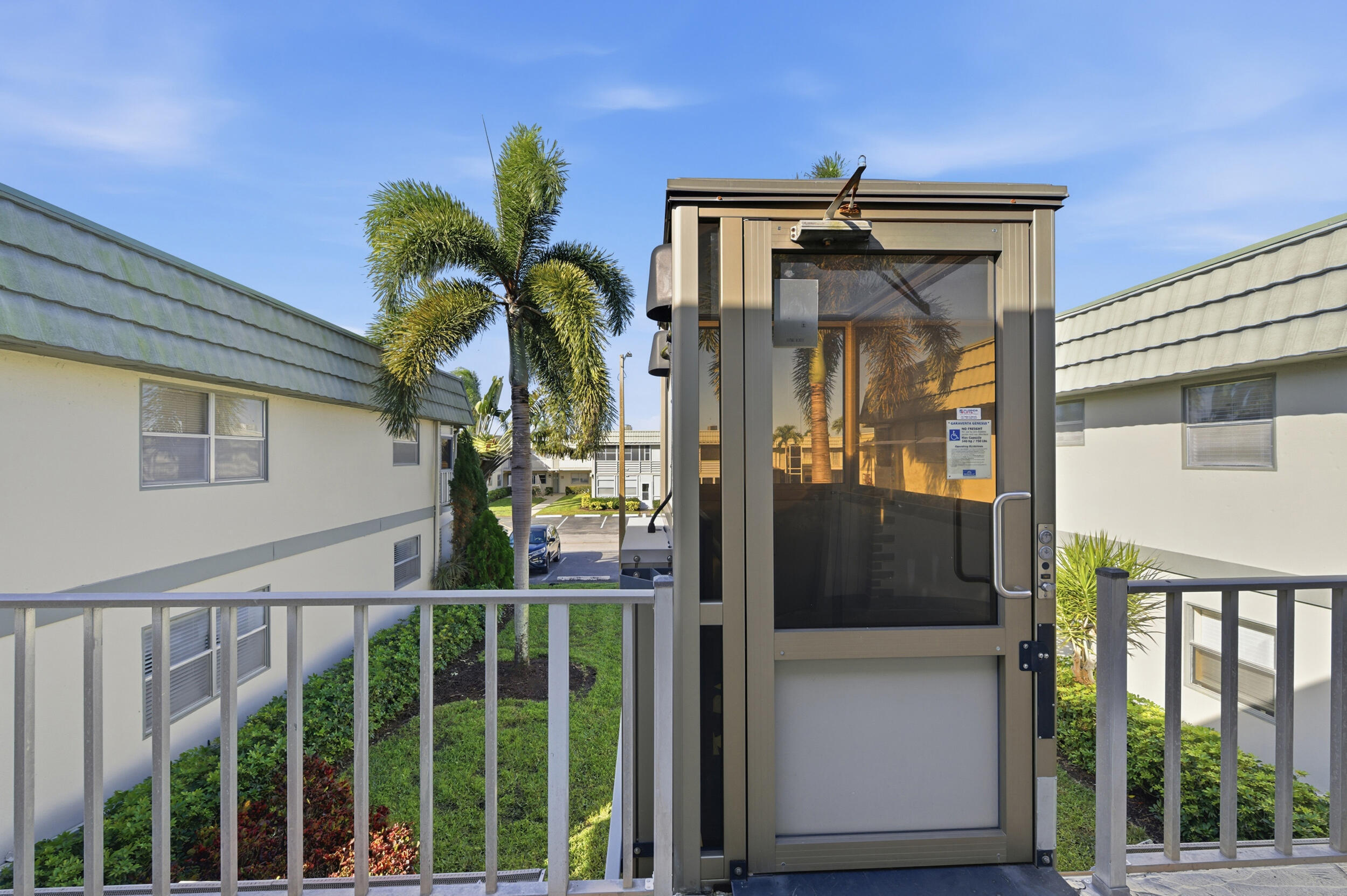 710 Monaco O Property Photo 36
