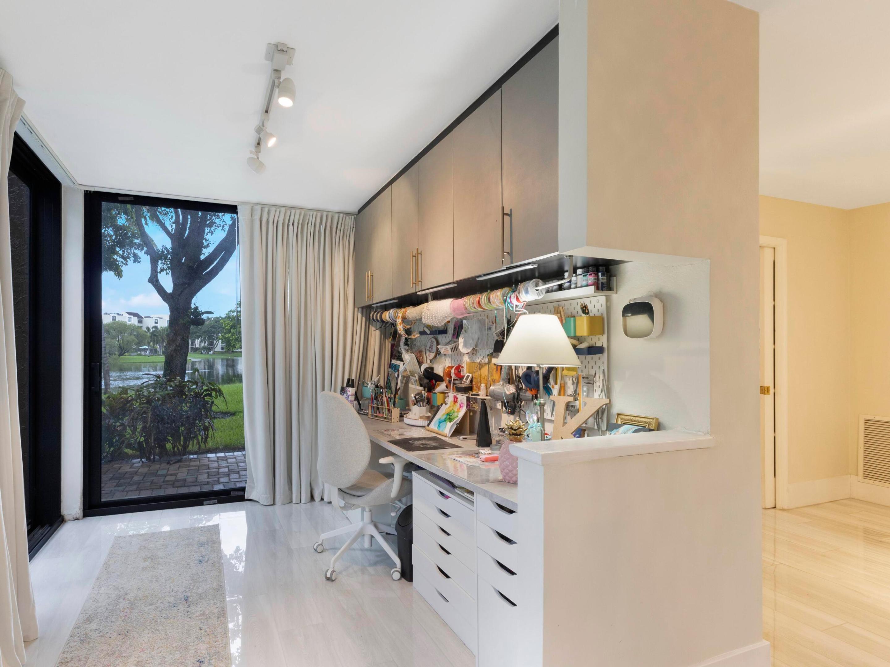 955 Egret Circle 102 Property Photo 13