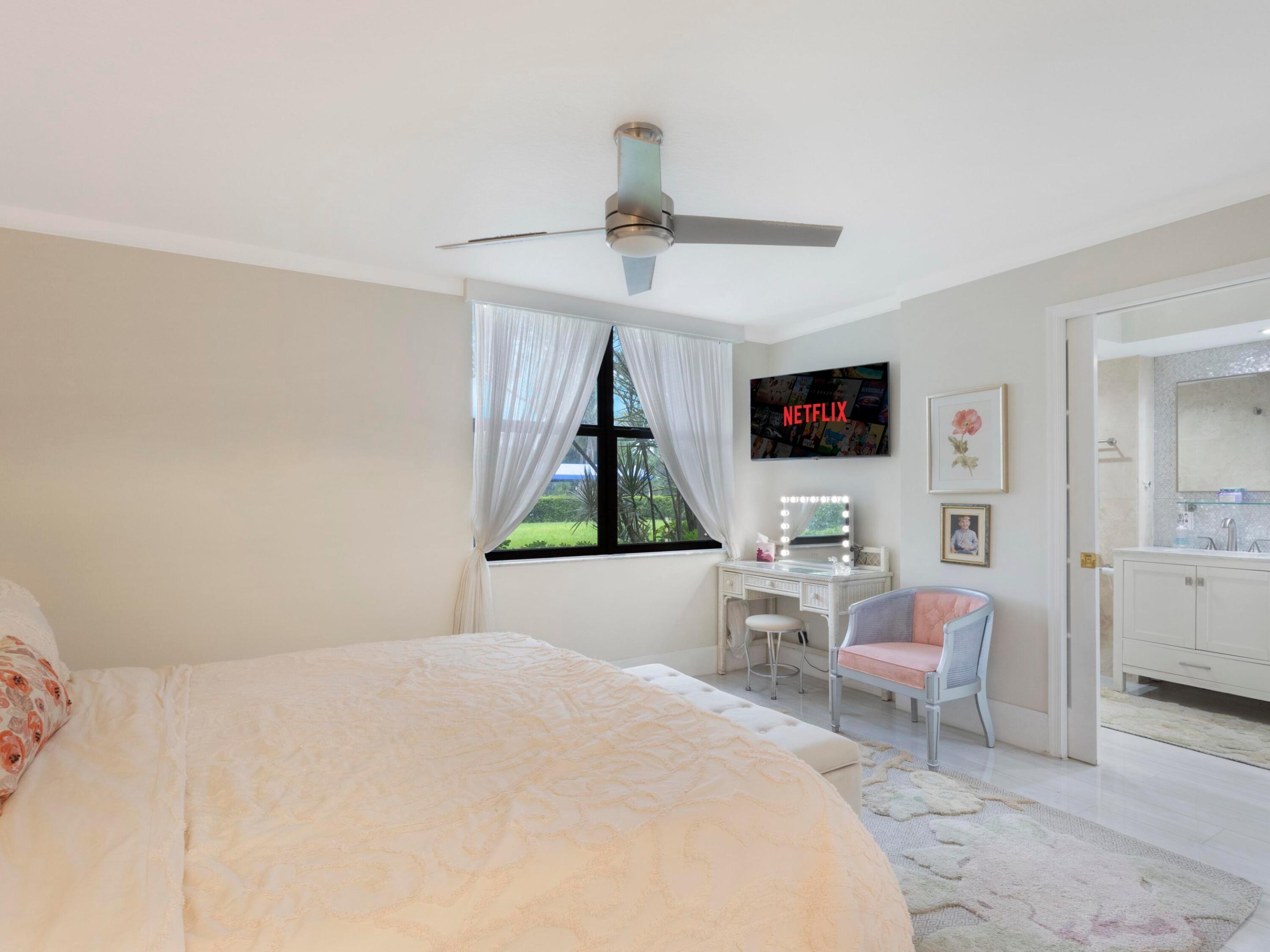 955 Egret Circle 102 Property Photo 20