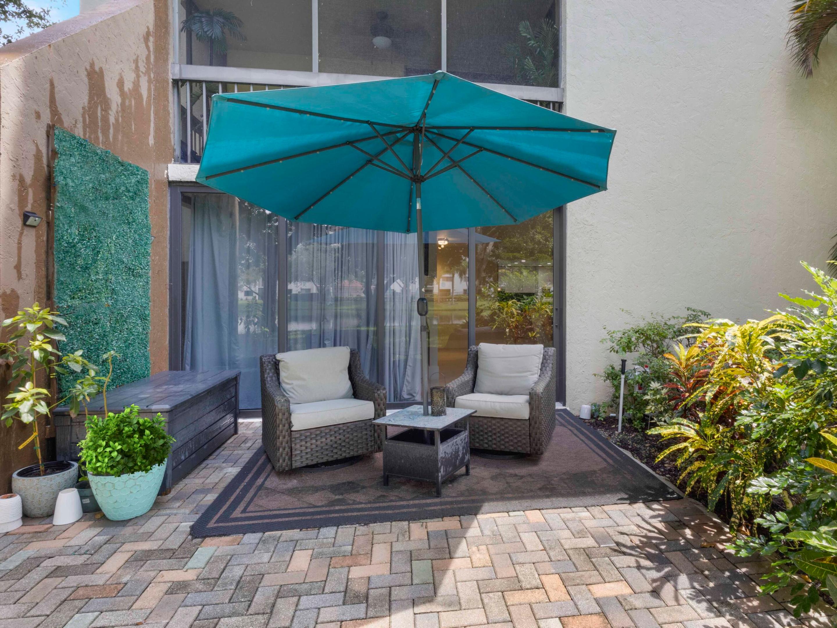 955 Egret Circle 102 Property Photo 23
