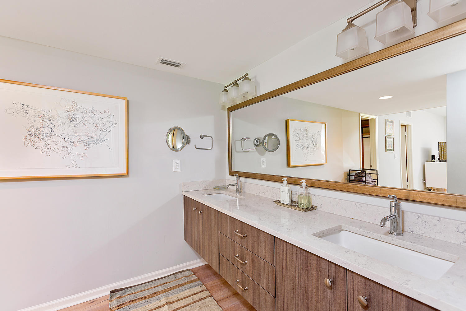 11397 Pond View Drive E102 Property Photo 14