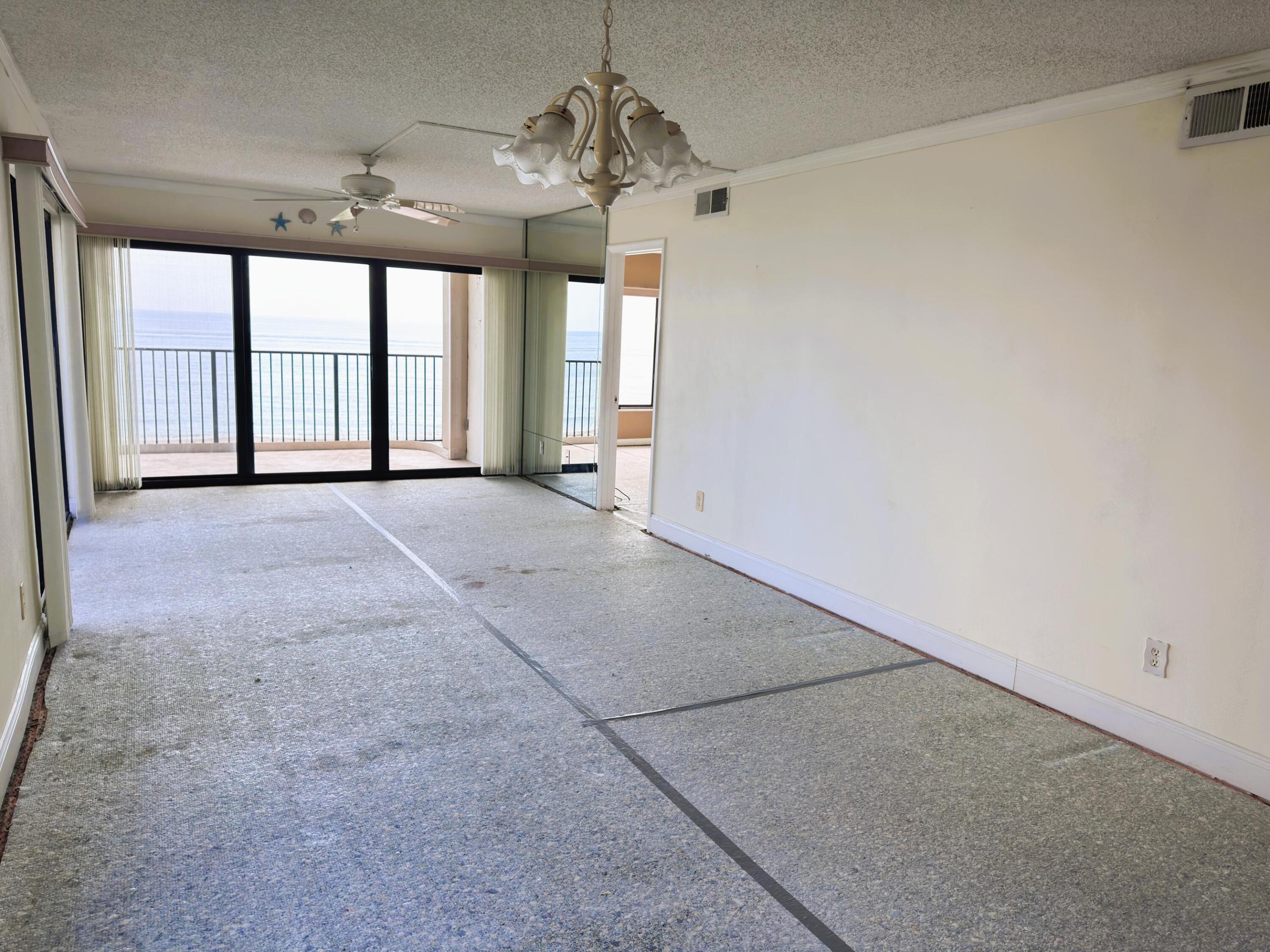 10310 S Ocean Drive 301 Property Photo 2