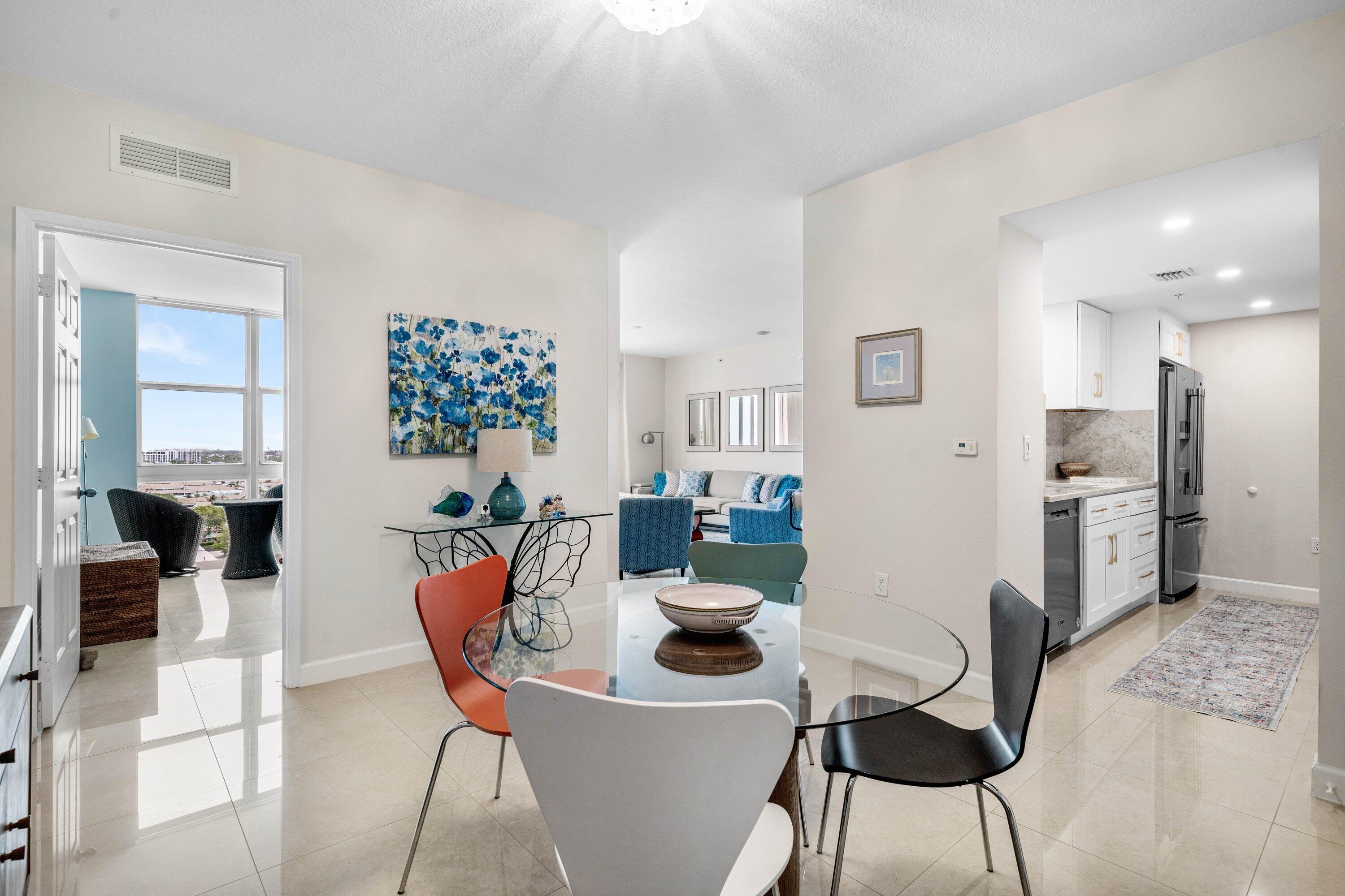 625 Casa Loma Boulevard 1408 Property Photo 4