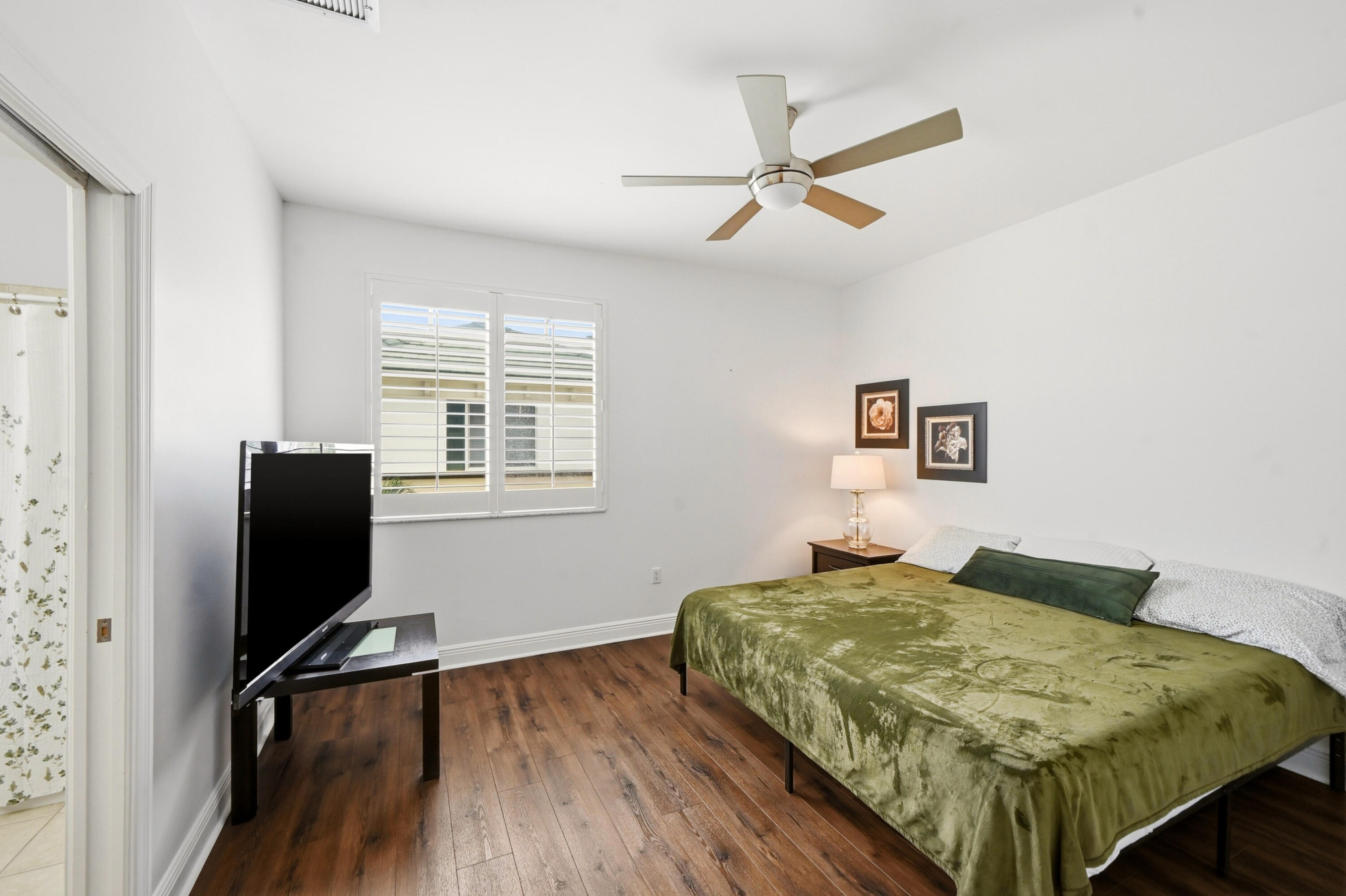 518 N Federal Highway 14 Property Photo 23