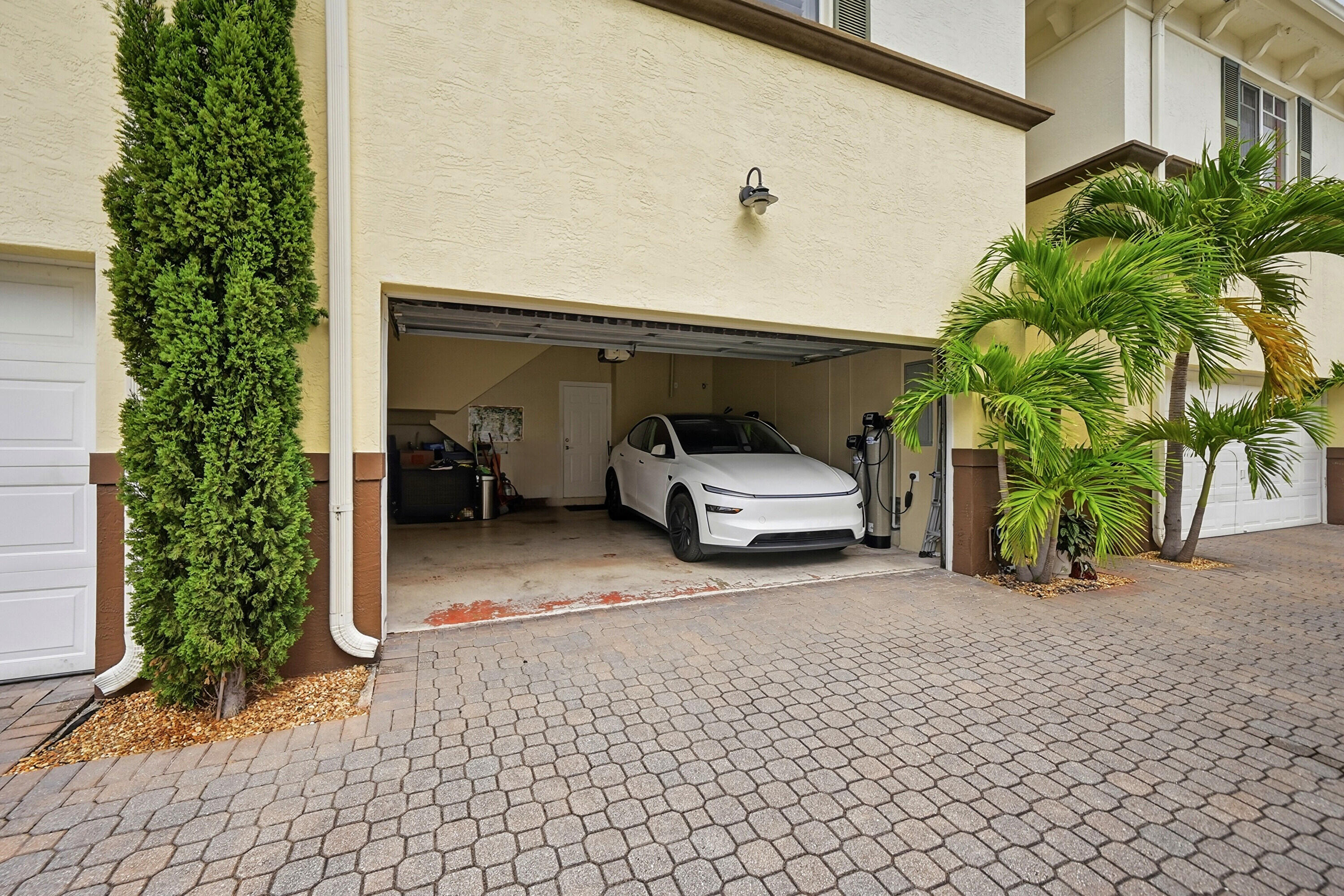 518 N Federal Highway 14 Property Photo 29