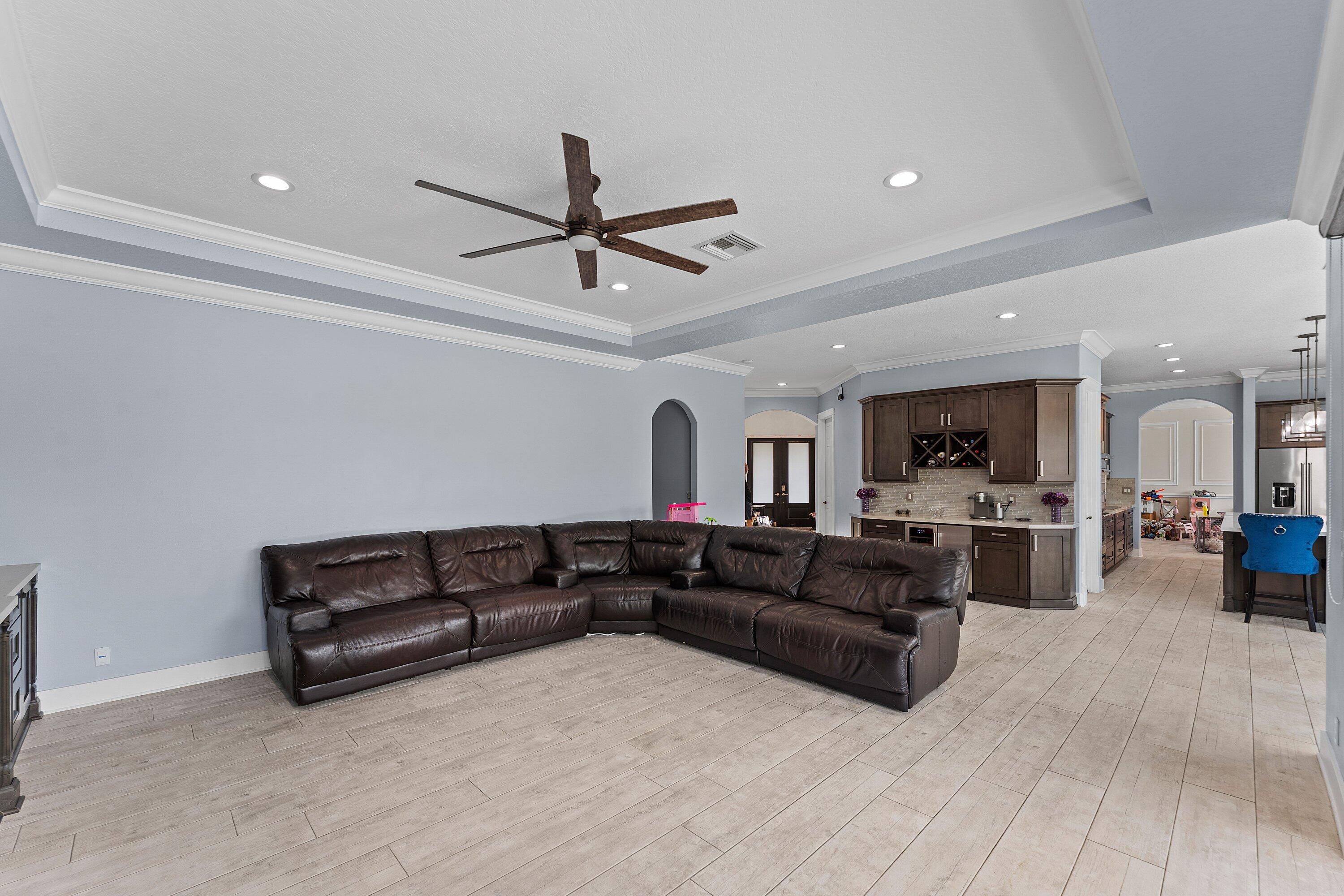 9173 Oak Alley Drive Property Photo 26