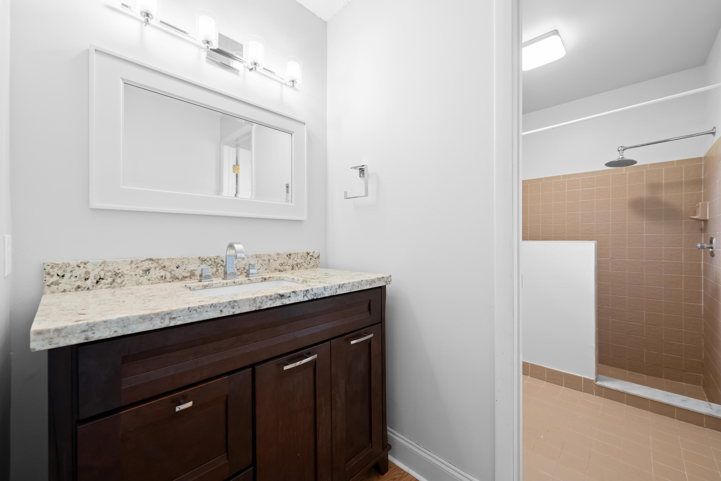 3018 Lake Shore Drive Property Photo 30
