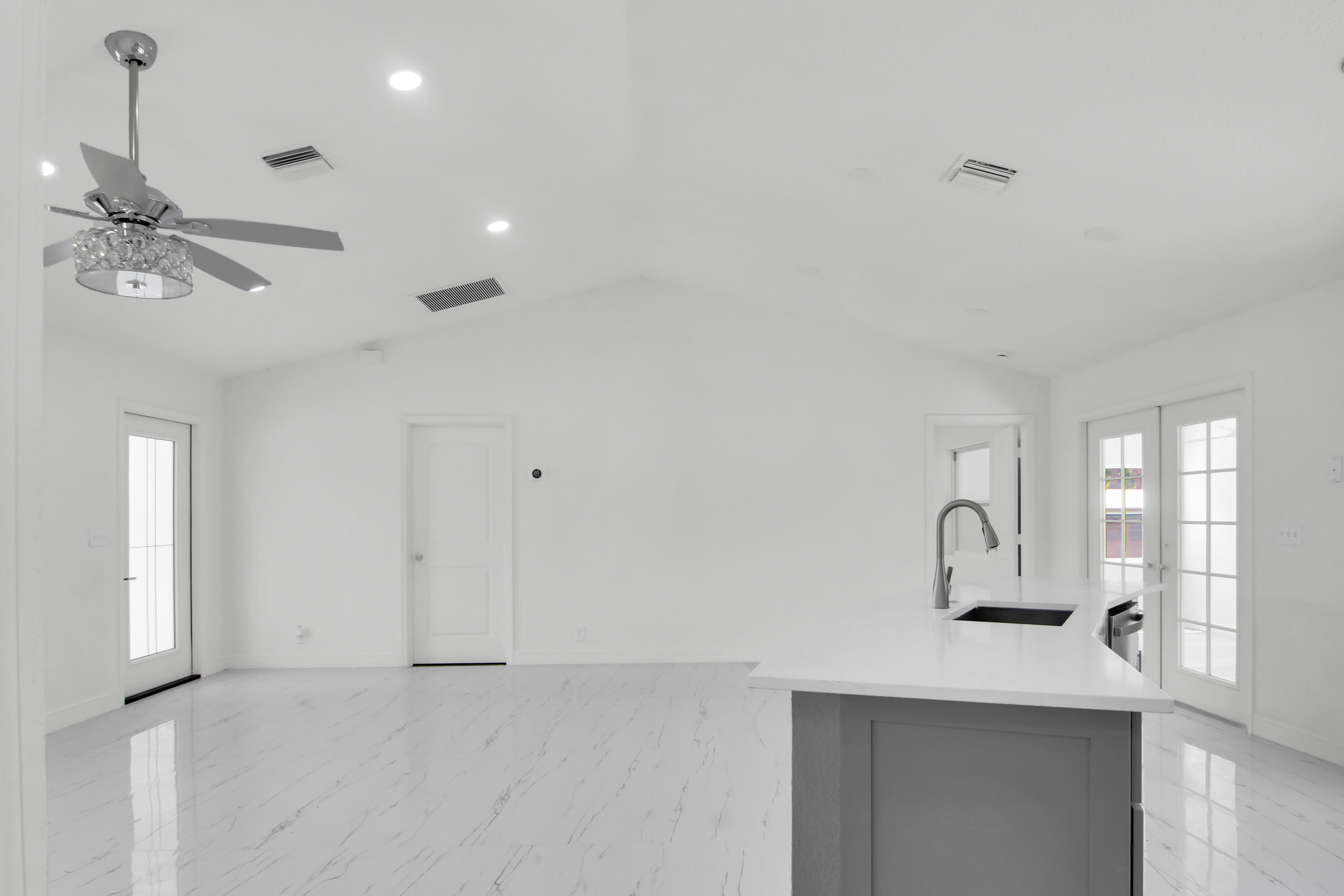 14817 97th Road N Property Photo 6