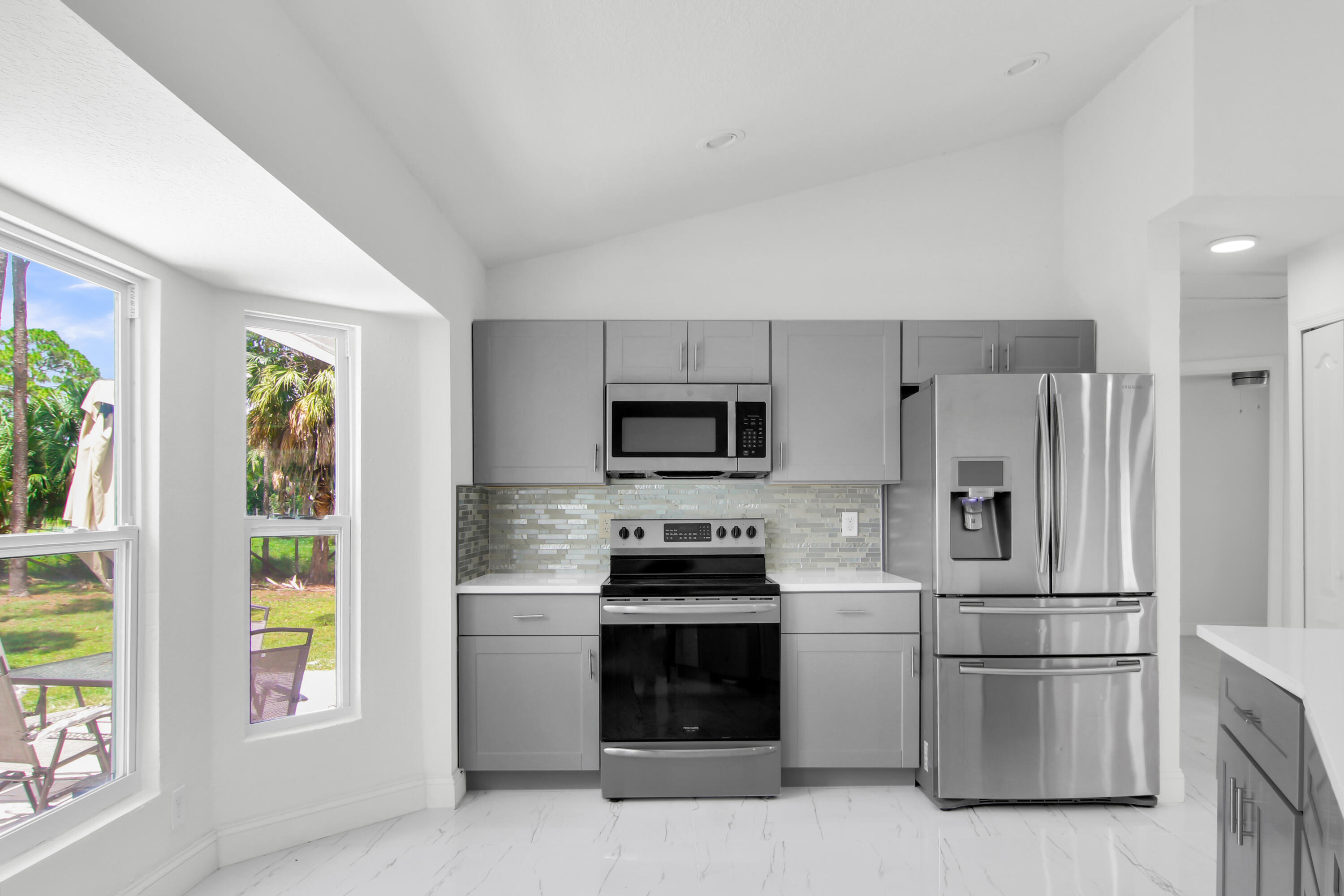14817 97th Road N Property Photo 11