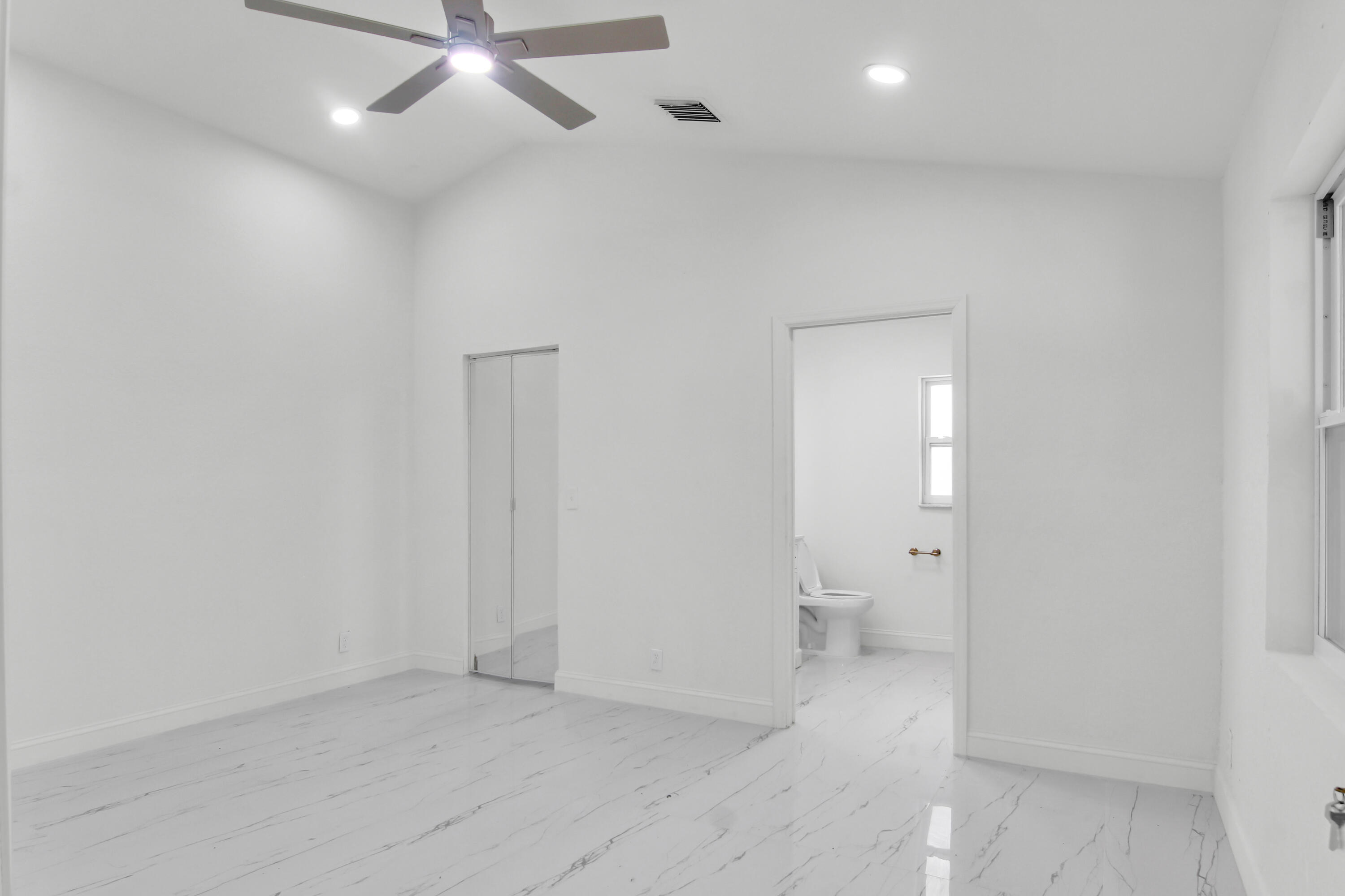 14817 97th Road N Property Photo 14