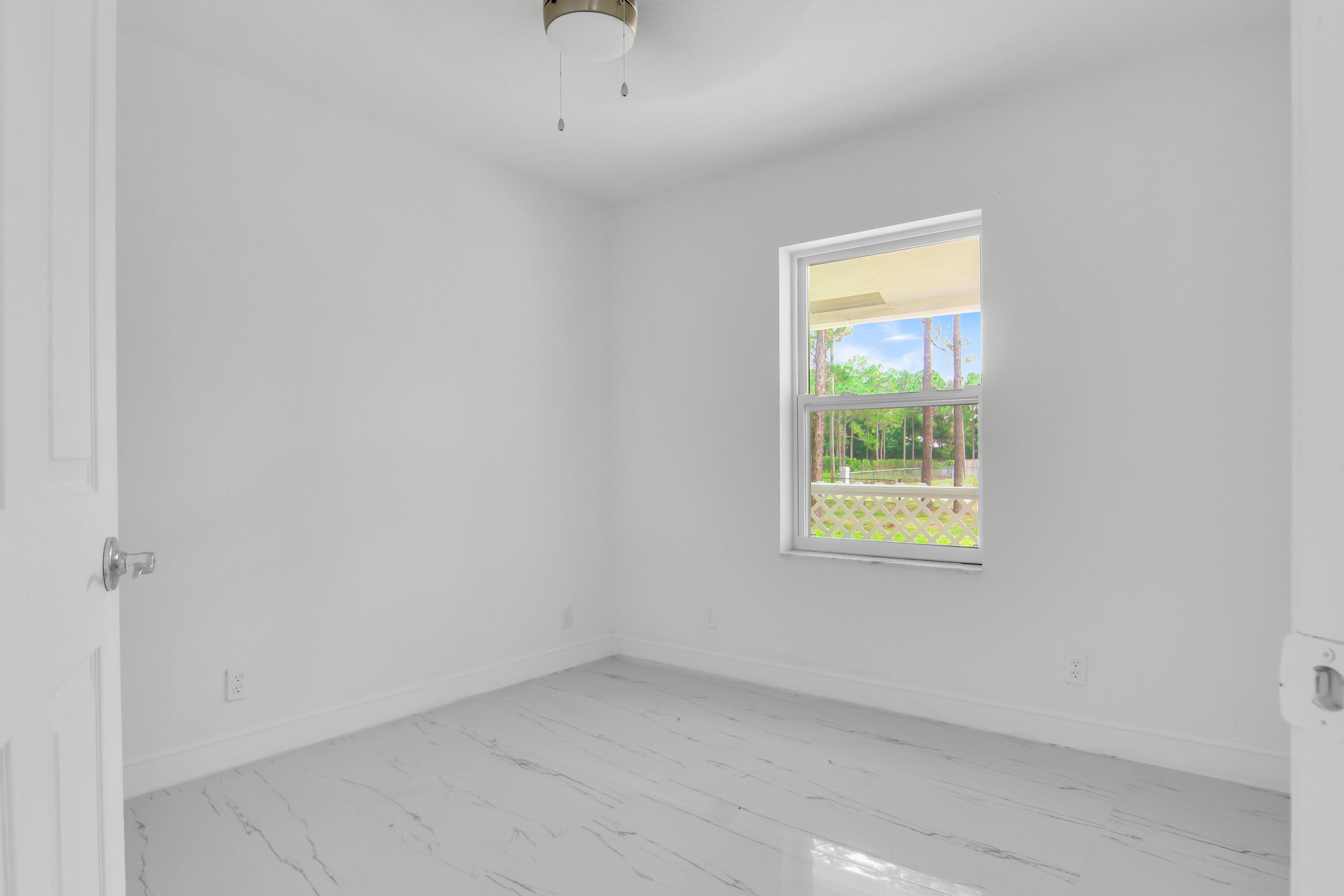 14817 97th Road N Property Photo 23