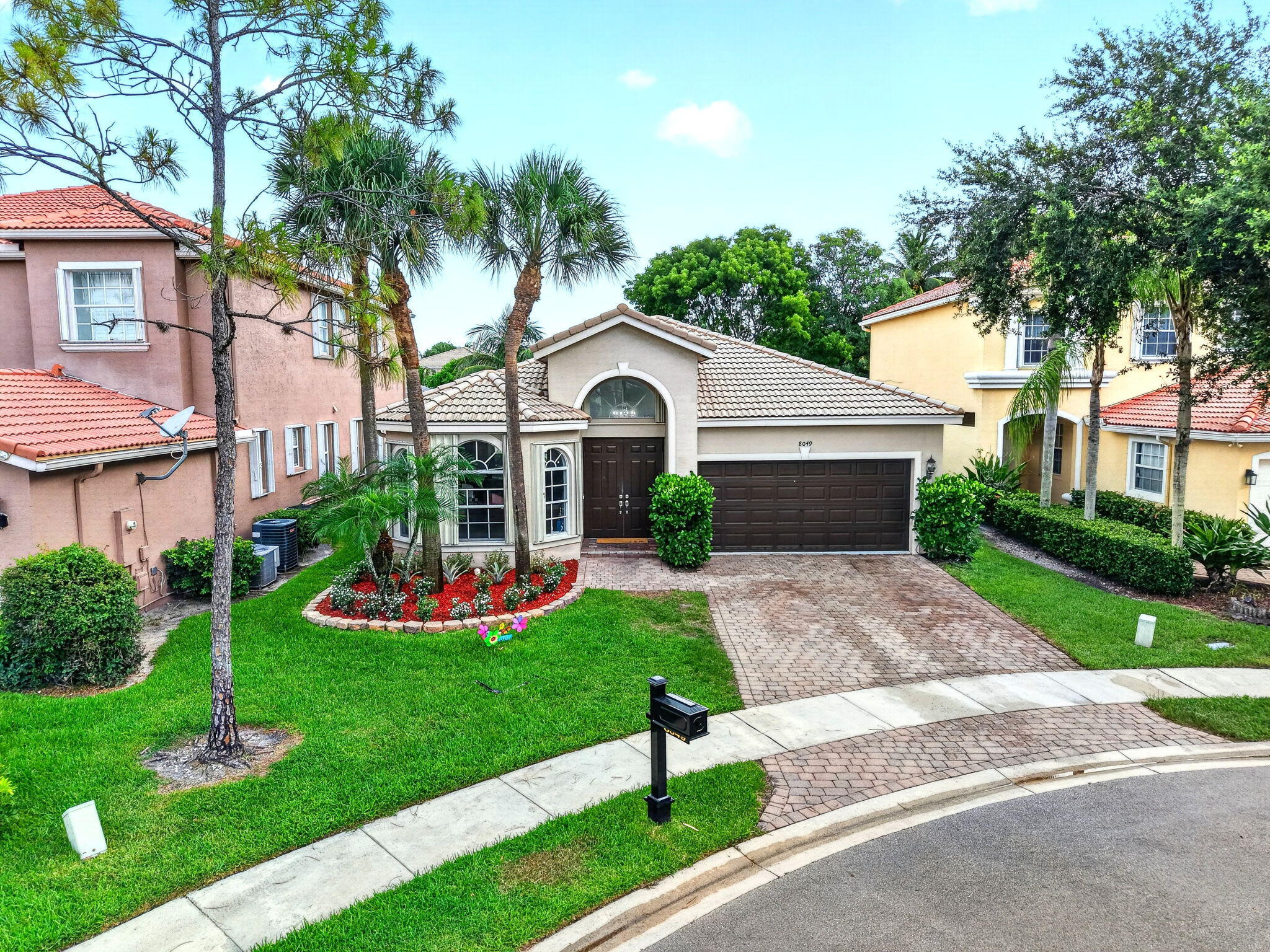 8049 Via Bolzano Property Photo 1