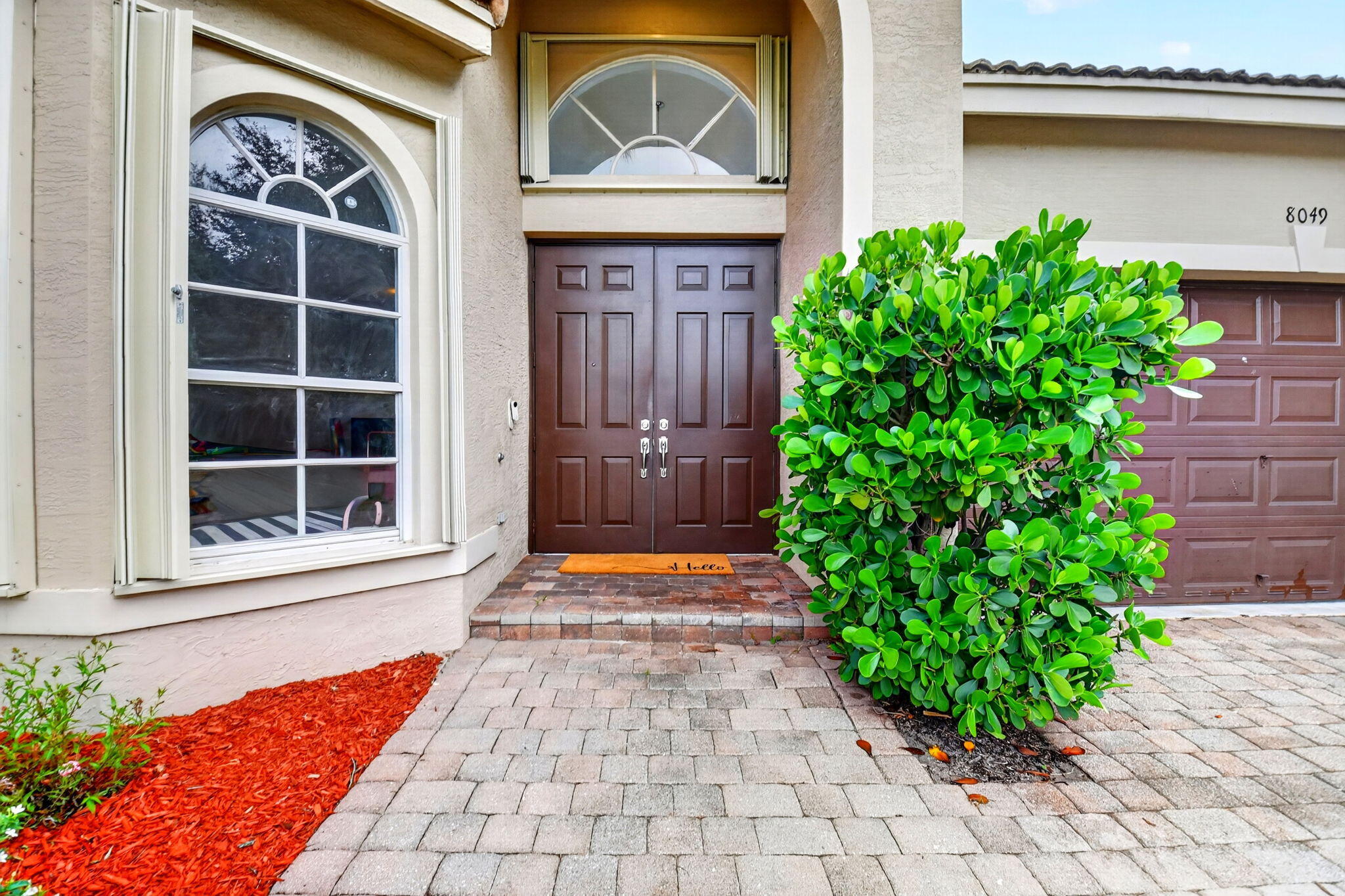 8049 Via Bolzano Property Photo 3