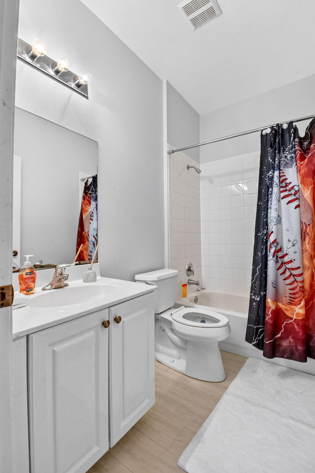 8049 Via Bolzano Property Photo 35