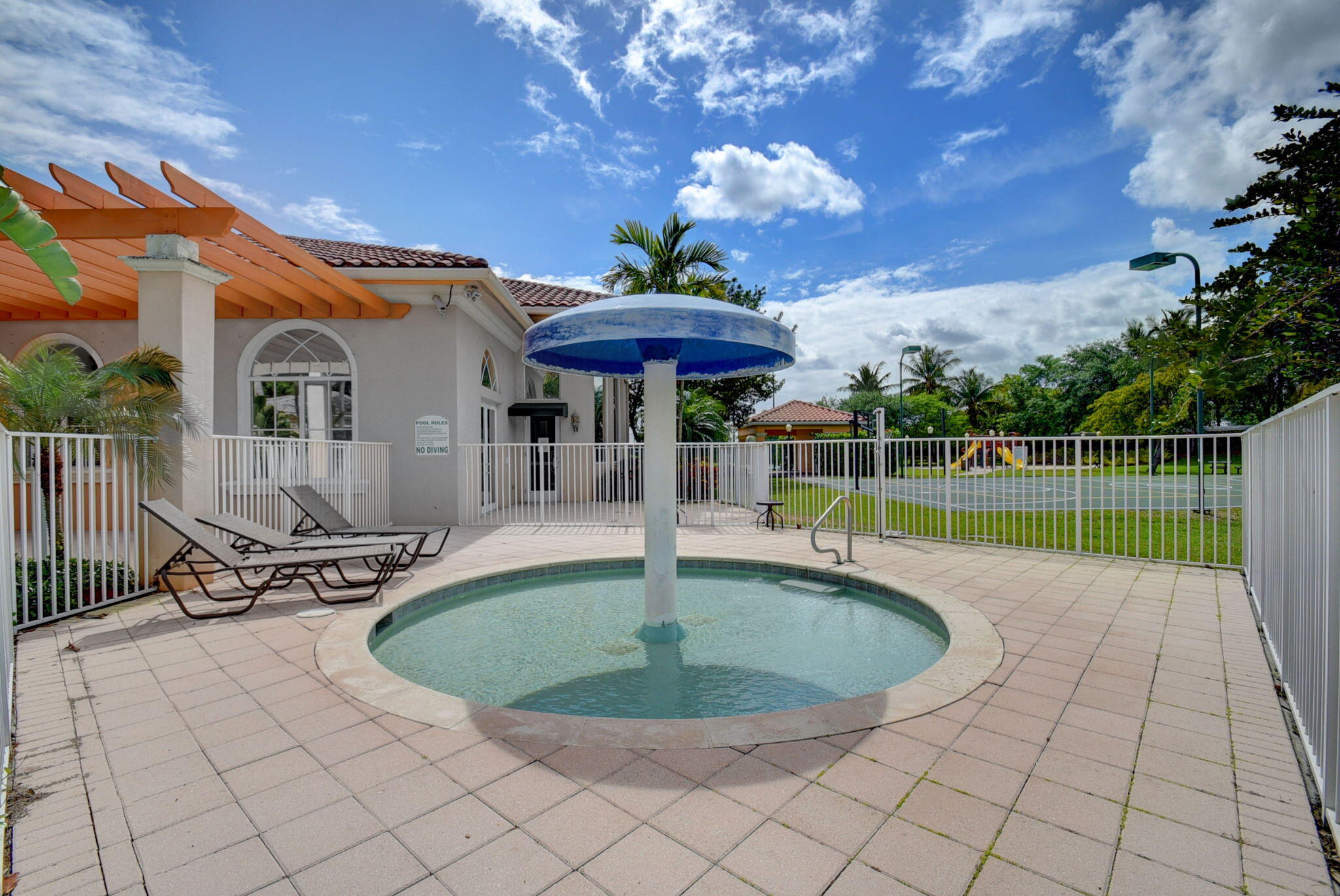 8049 Via Bolzano Property Photo 60
