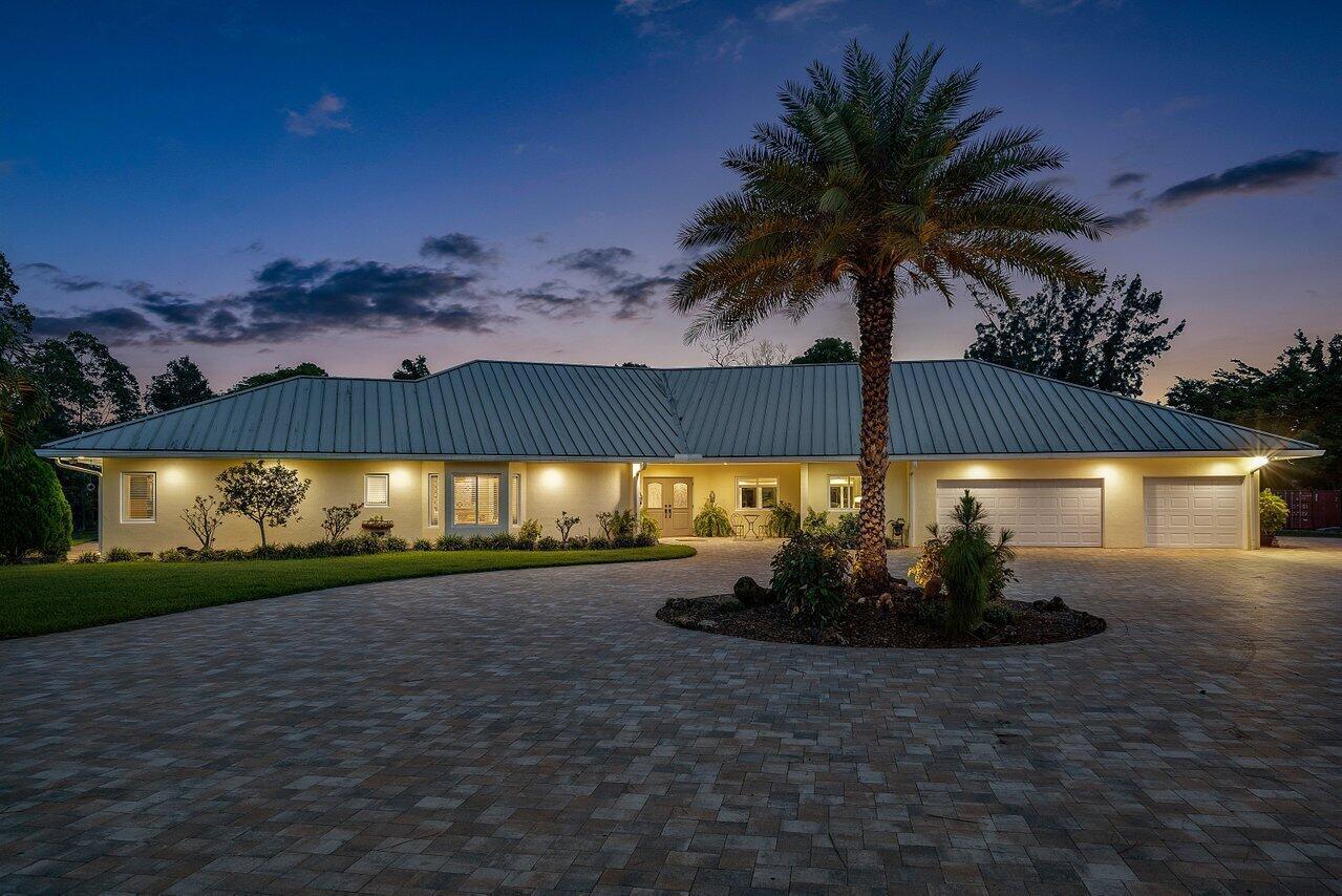 6624 Dillman Road Property Photo 2