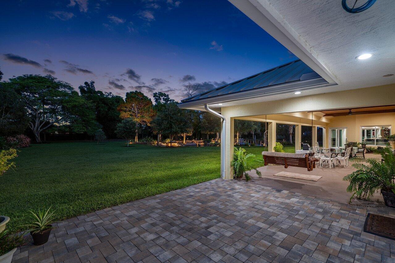 6624 Dillman Road Property Photo 10