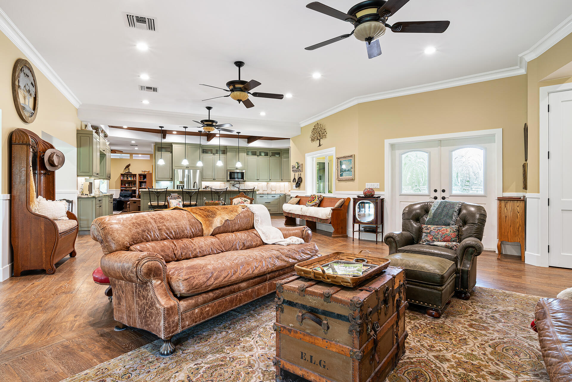 6624 Dillman Road Property Photo 14