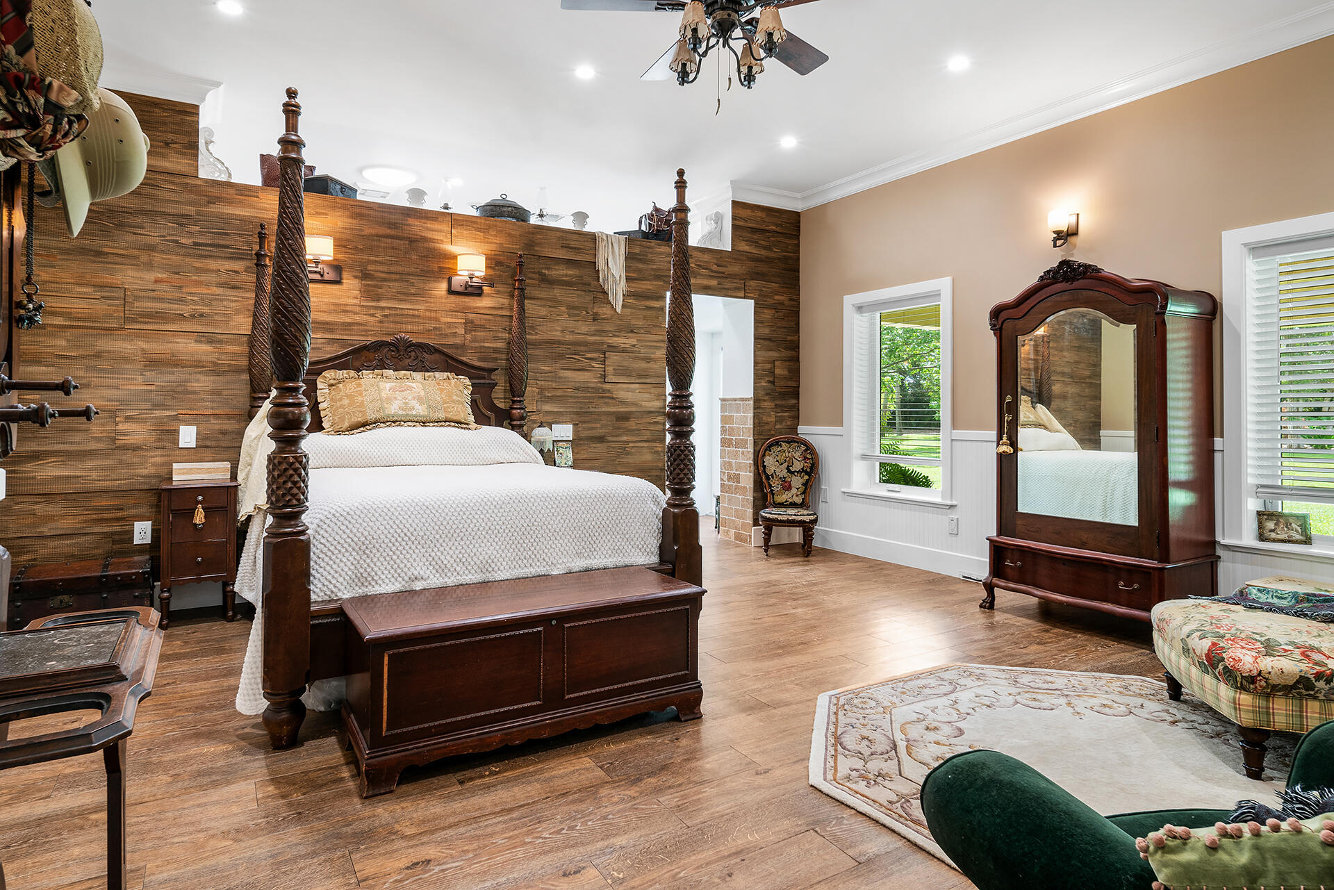 6624 Dillman Road Property Photo 28