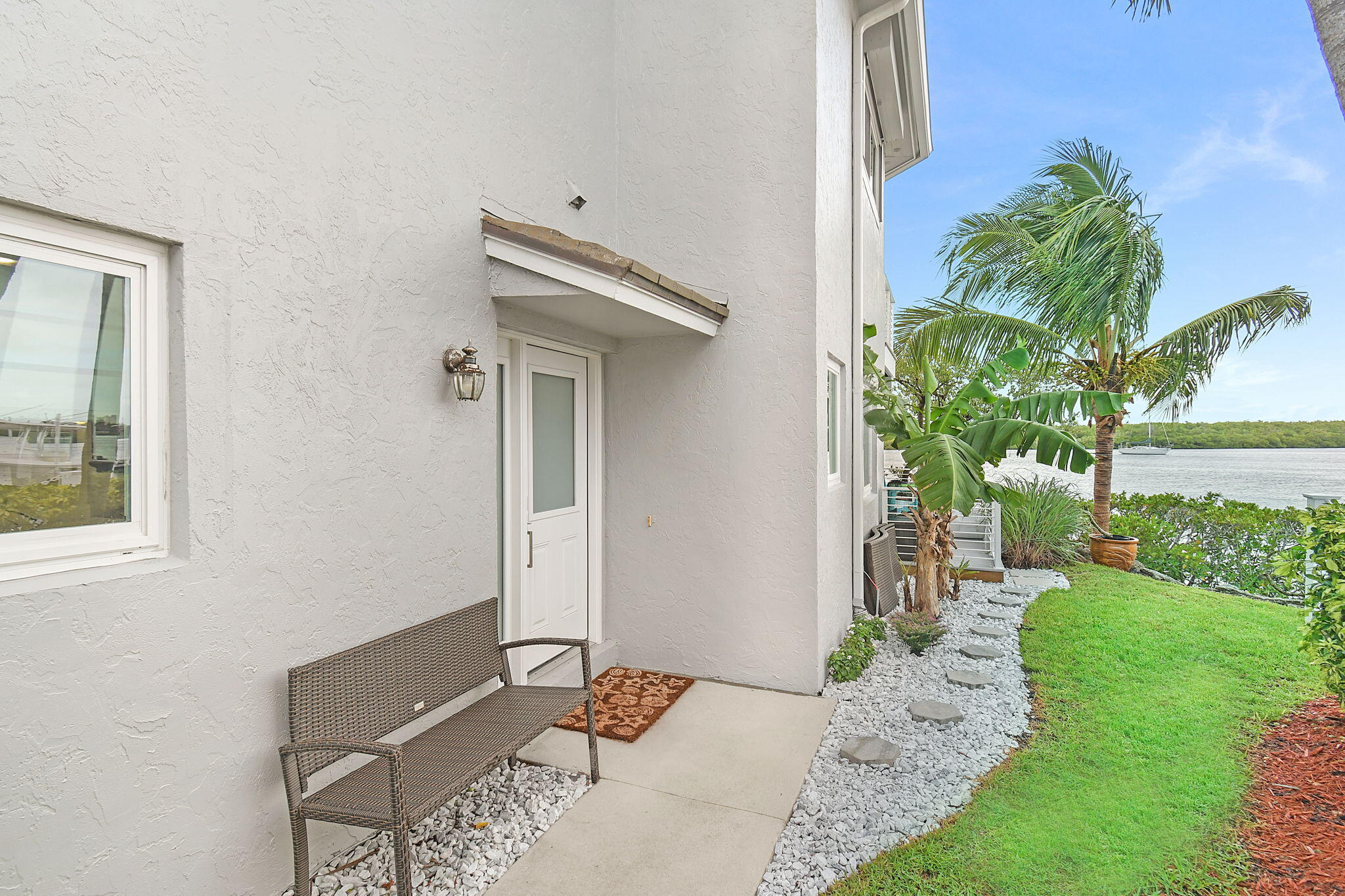 2408 Harbour Cove Drive Property Photo 9
