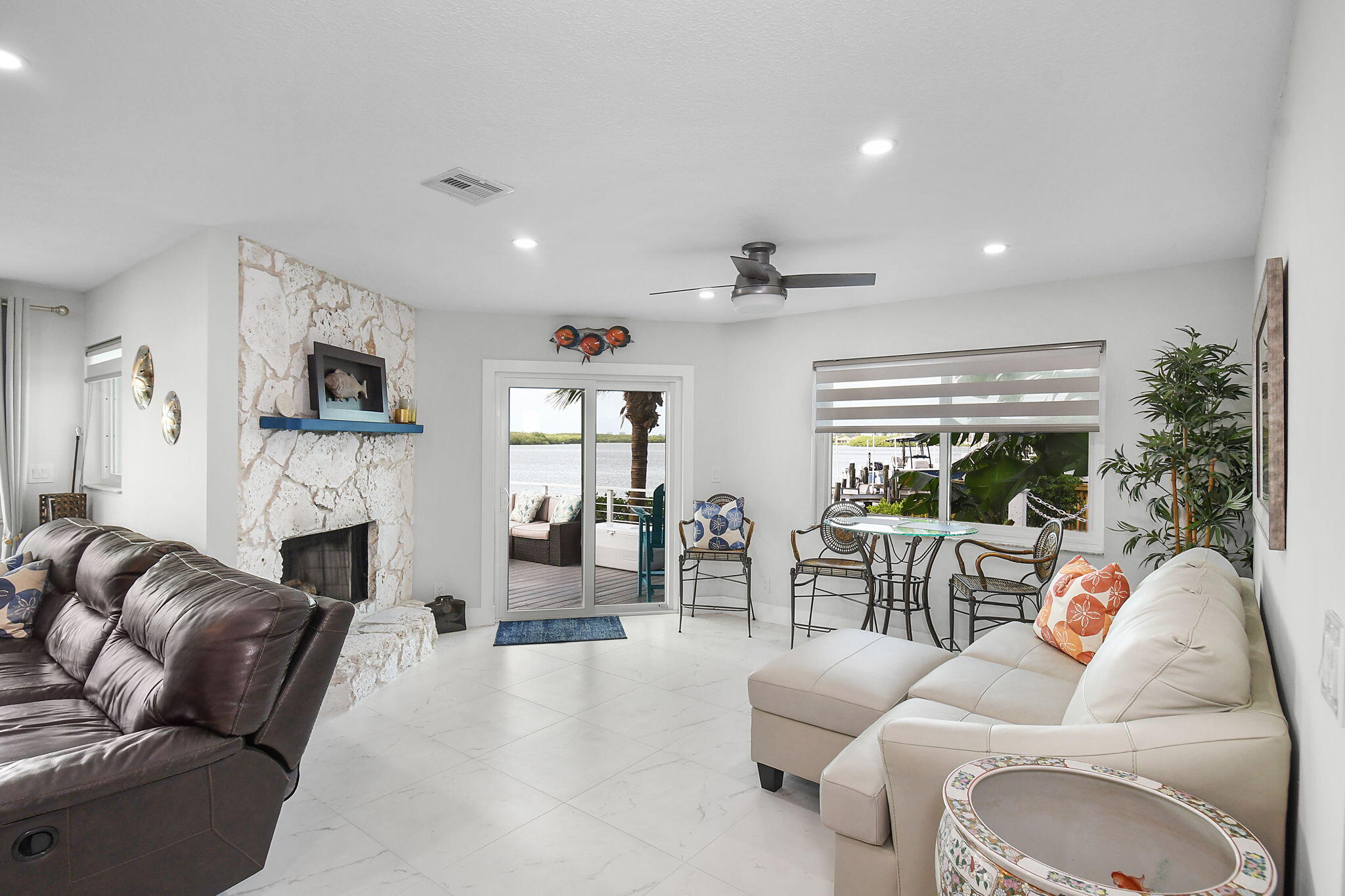 2408 Harbour Cove Drive Property Photo 29