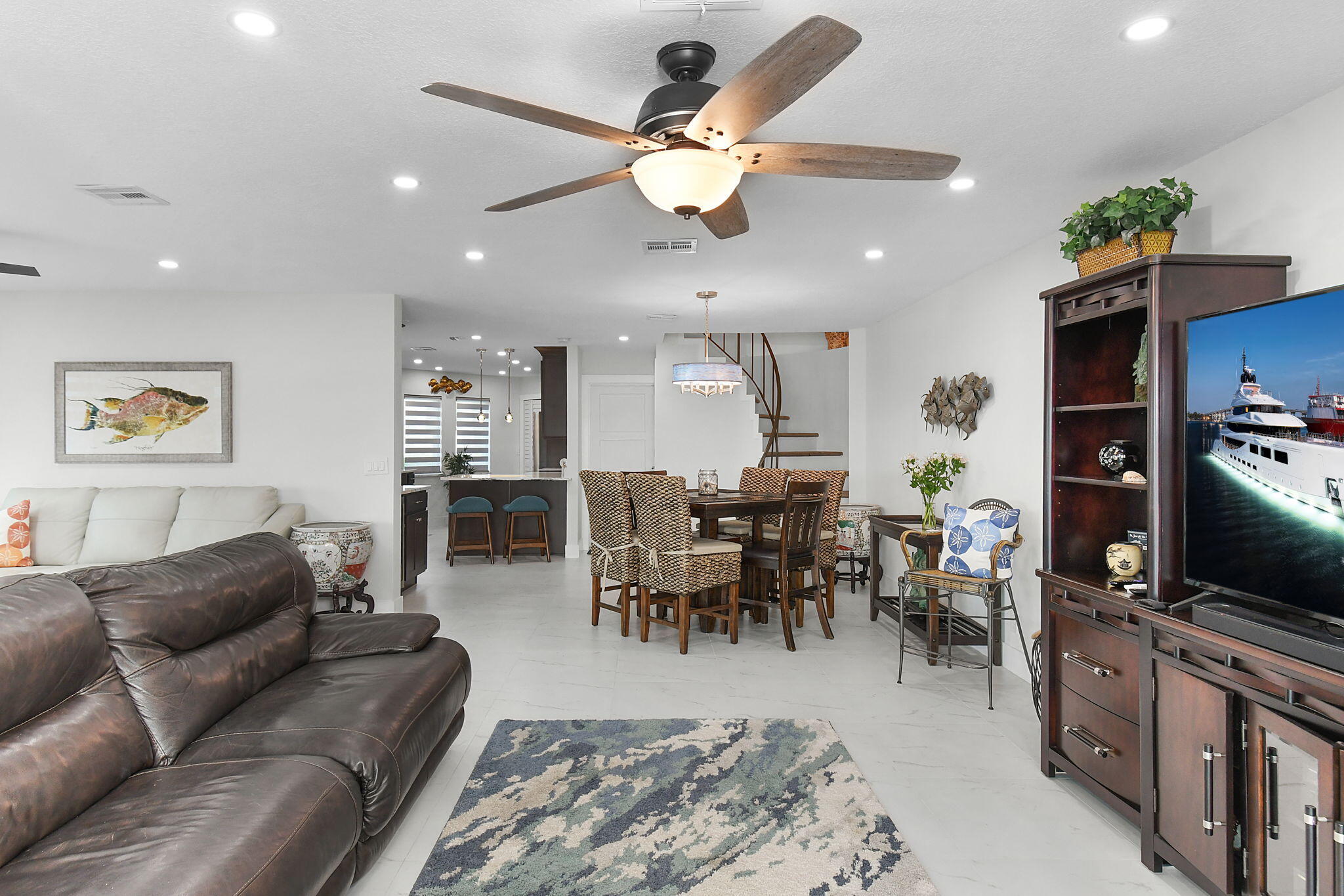 2408 Harbour Cove Drive Property Photo 33