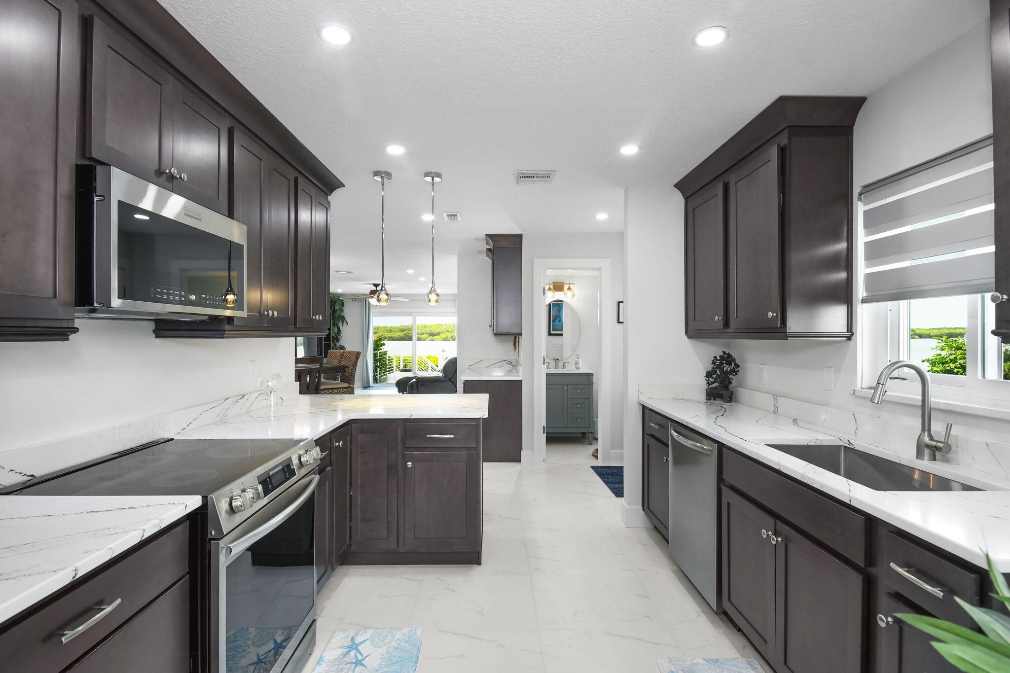 2408 Harbour Cove Drive Property Photo 43