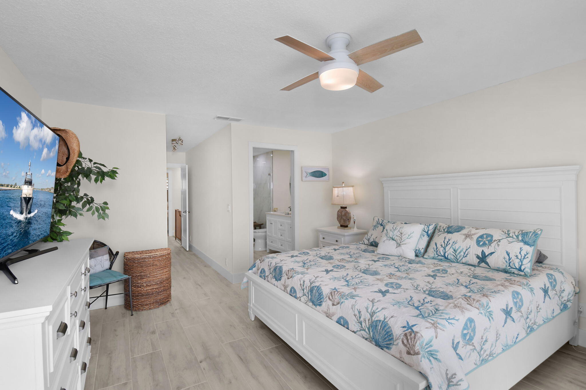 2408 Harbour Cove Drive Property Photo 63