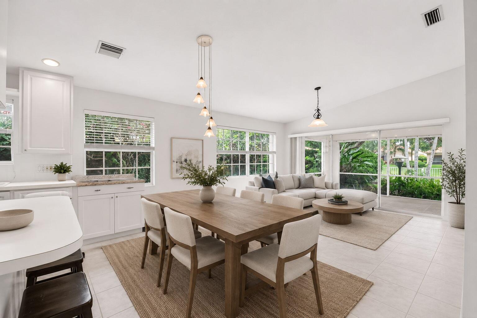 2774 Livingston Lane