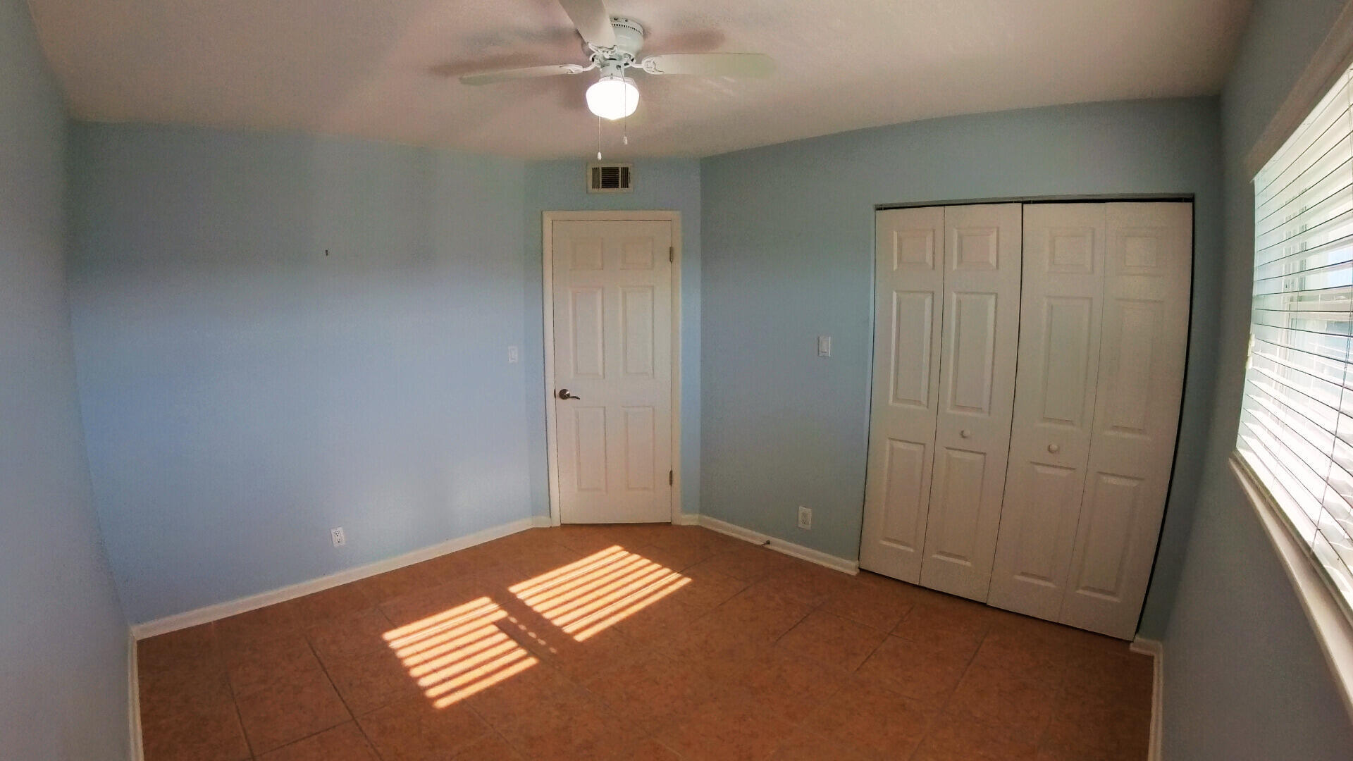 236 Castlewood Drive 202 Property Photo 11