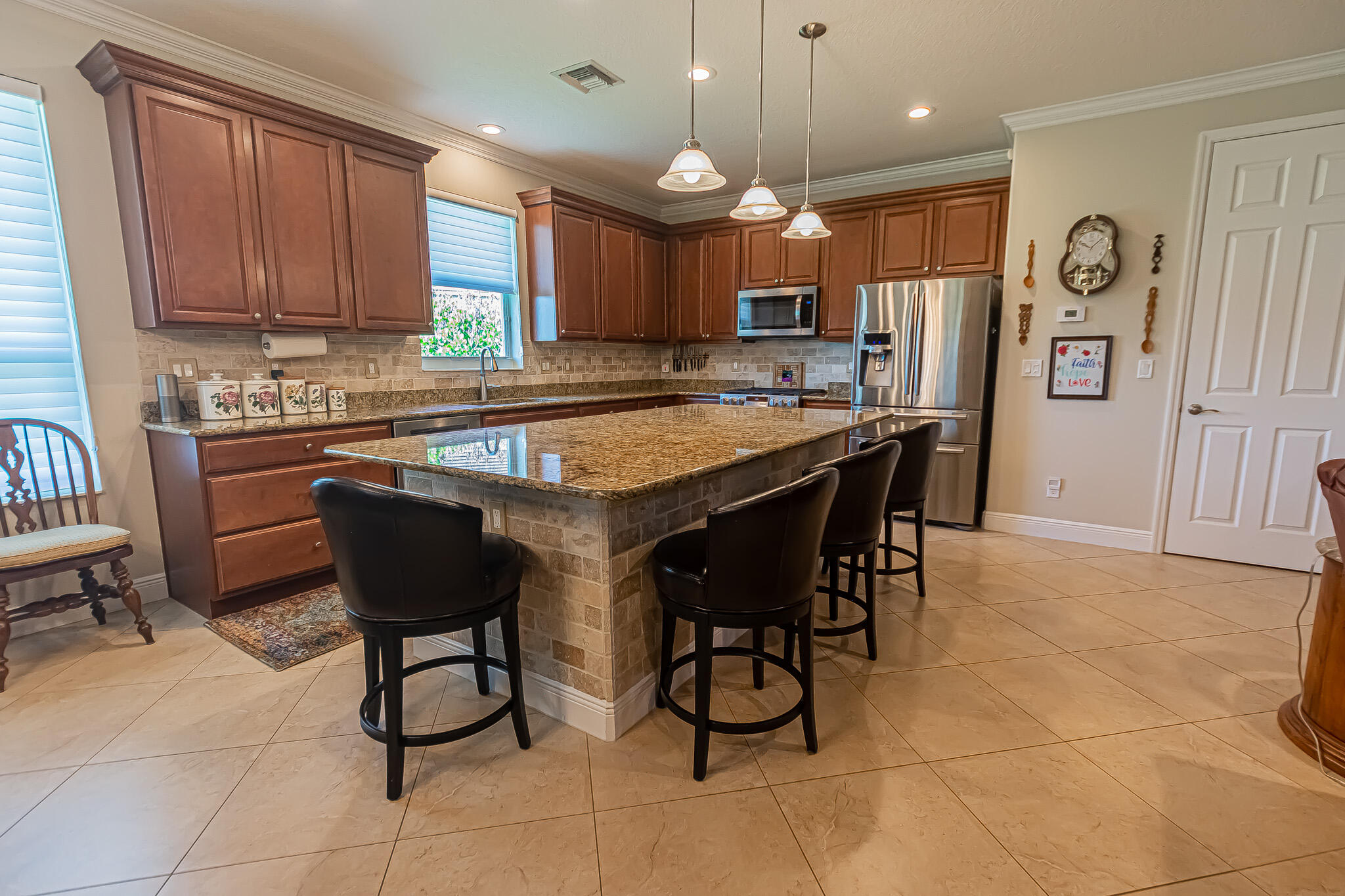 9612 Sw Gum Tree Court Property Photo 6