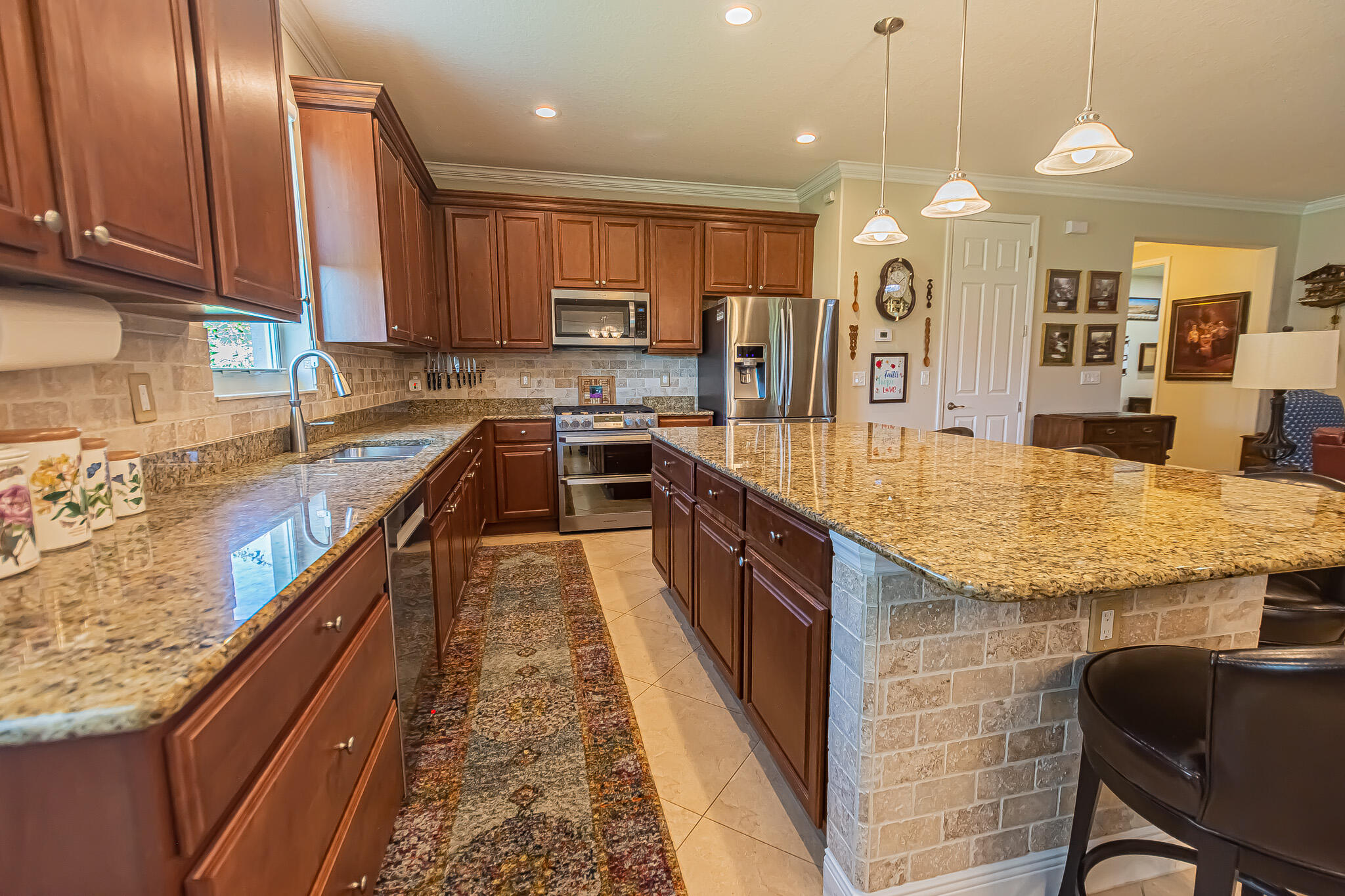 9612 Sw Gum Tree Court Property Photo 8