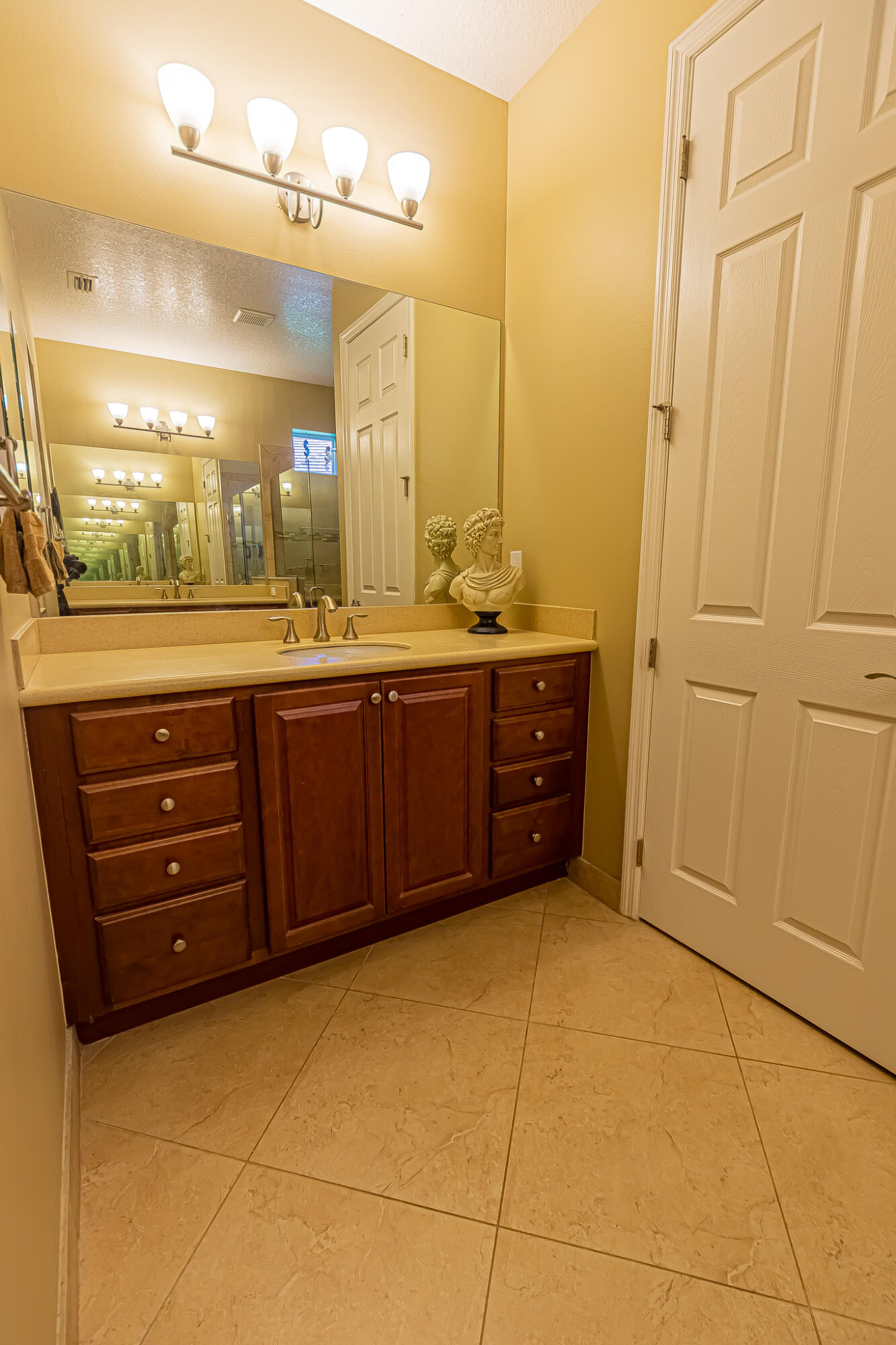 9612 Sw Gum Tree Court Property Photo 14