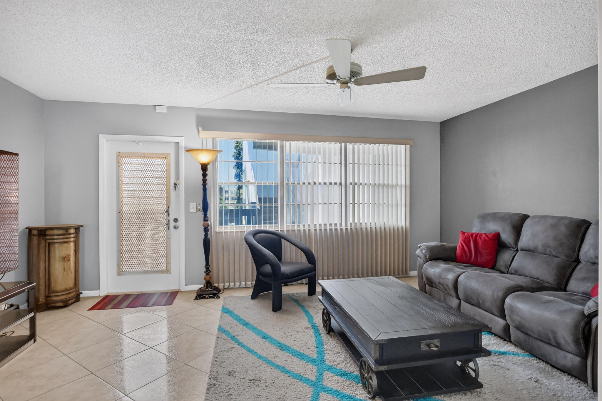 3090 Wolverton E Property Photo 2