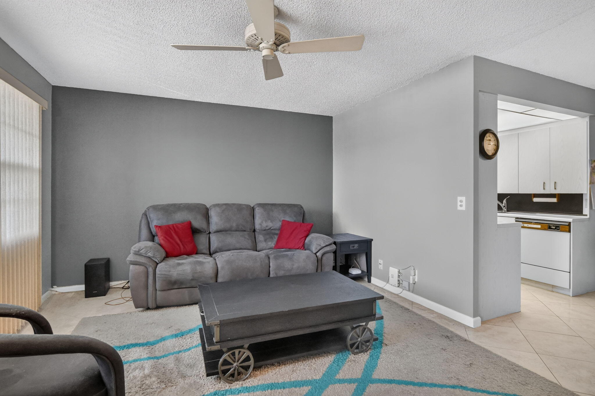 3090 Wolverton E Property Photo 4
