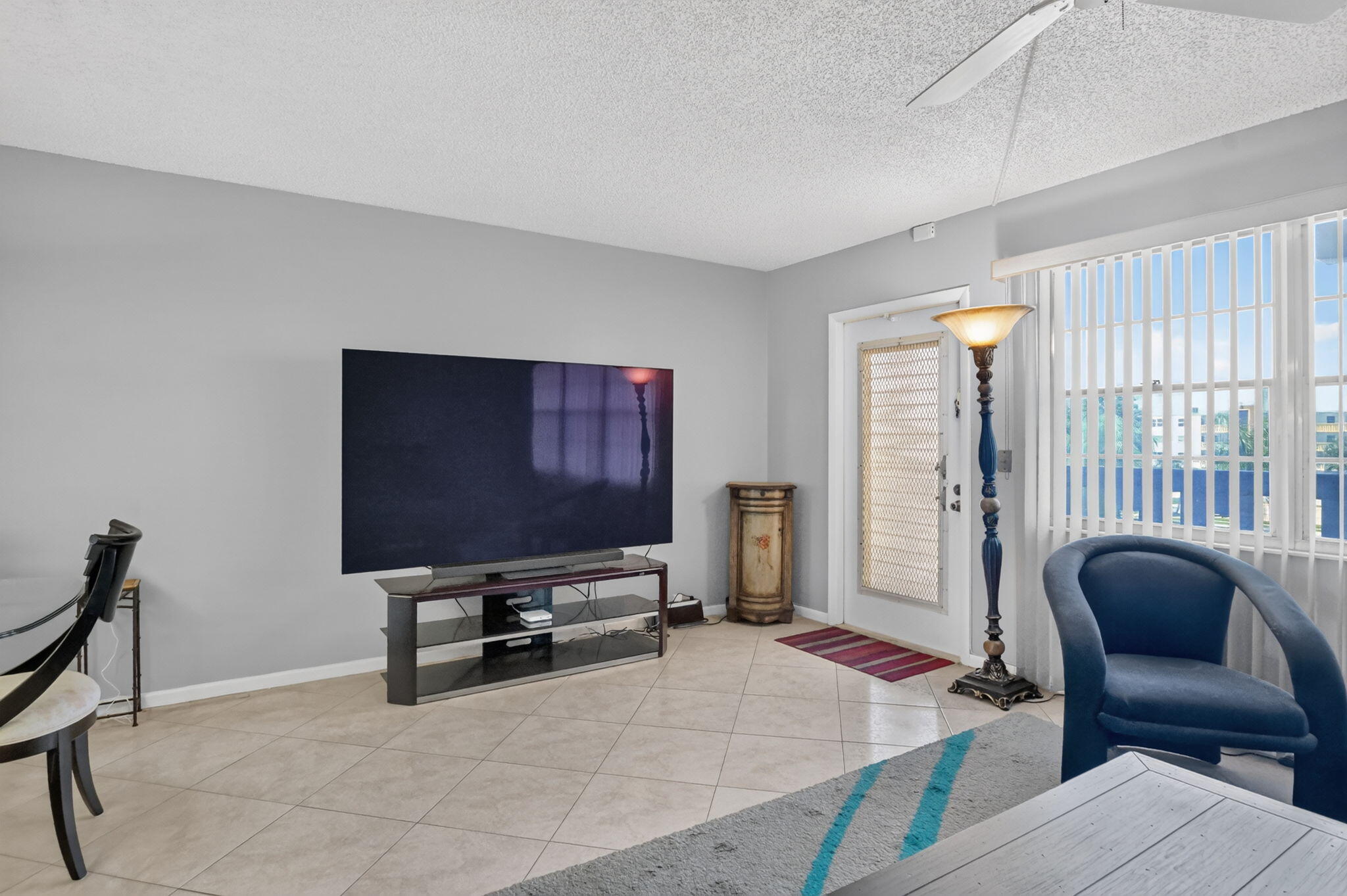 3090 Wolverton E Property Photo 6