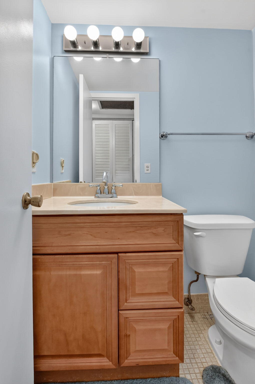 3090 Wolverton E Property Photo 13