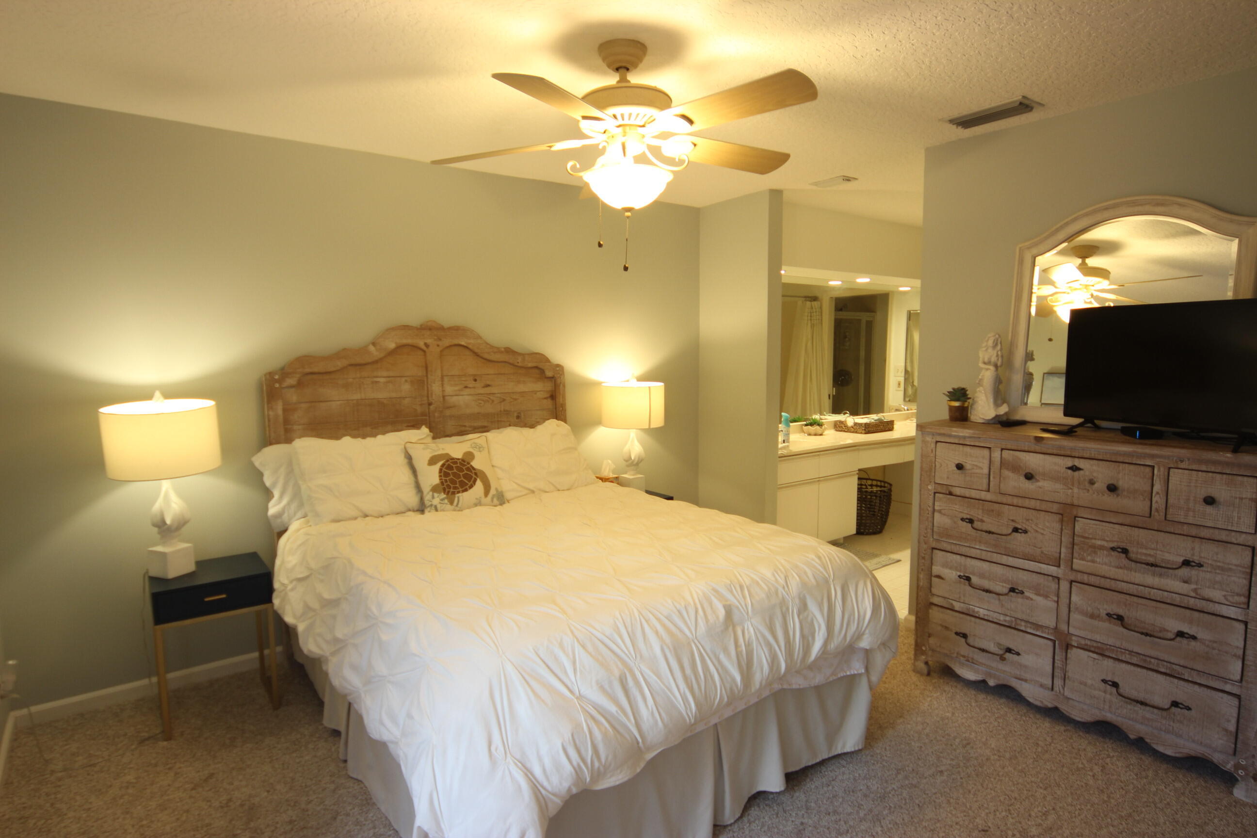 508 Sea Oats Drive B-4 Property Photo 9