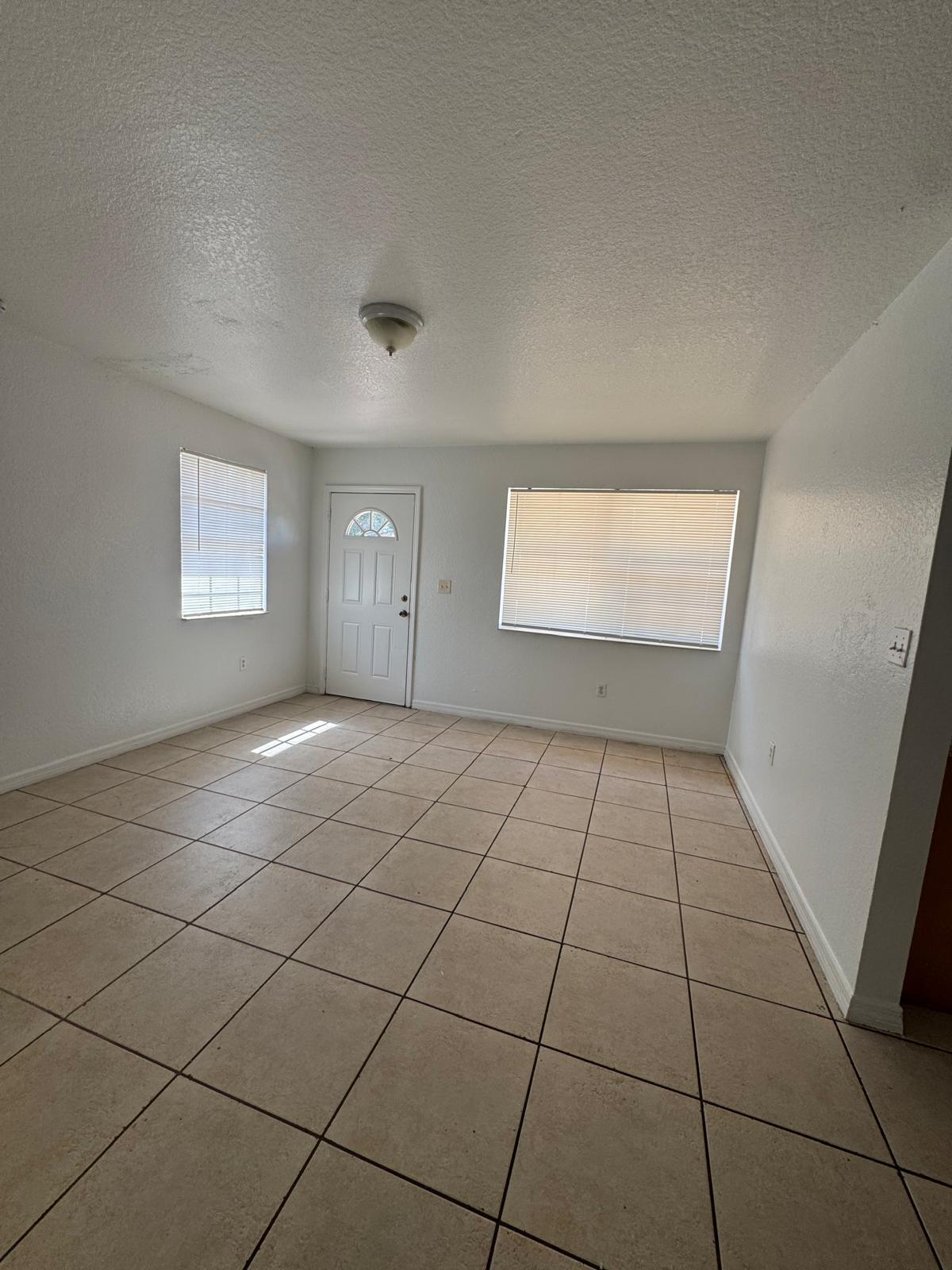 240 Nw 56th Street Property Photo 6