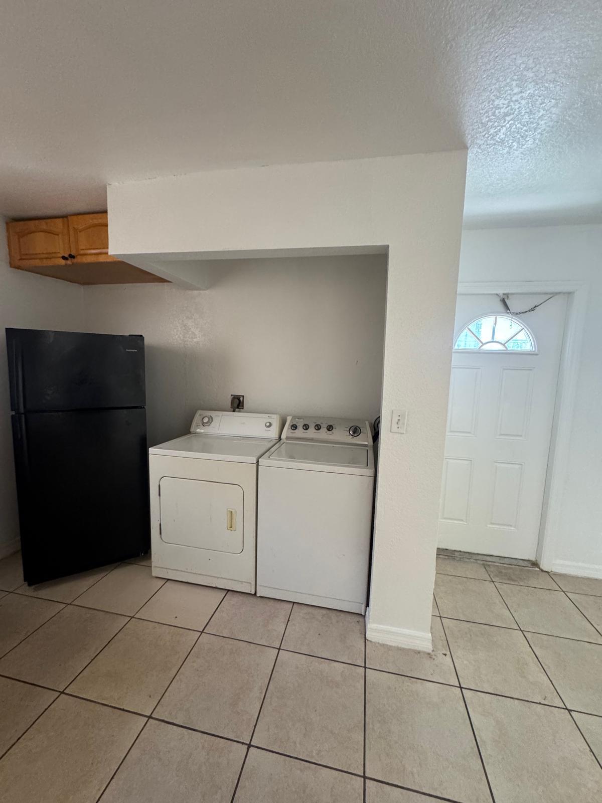 240 Nw 56th Street Property Photo 8