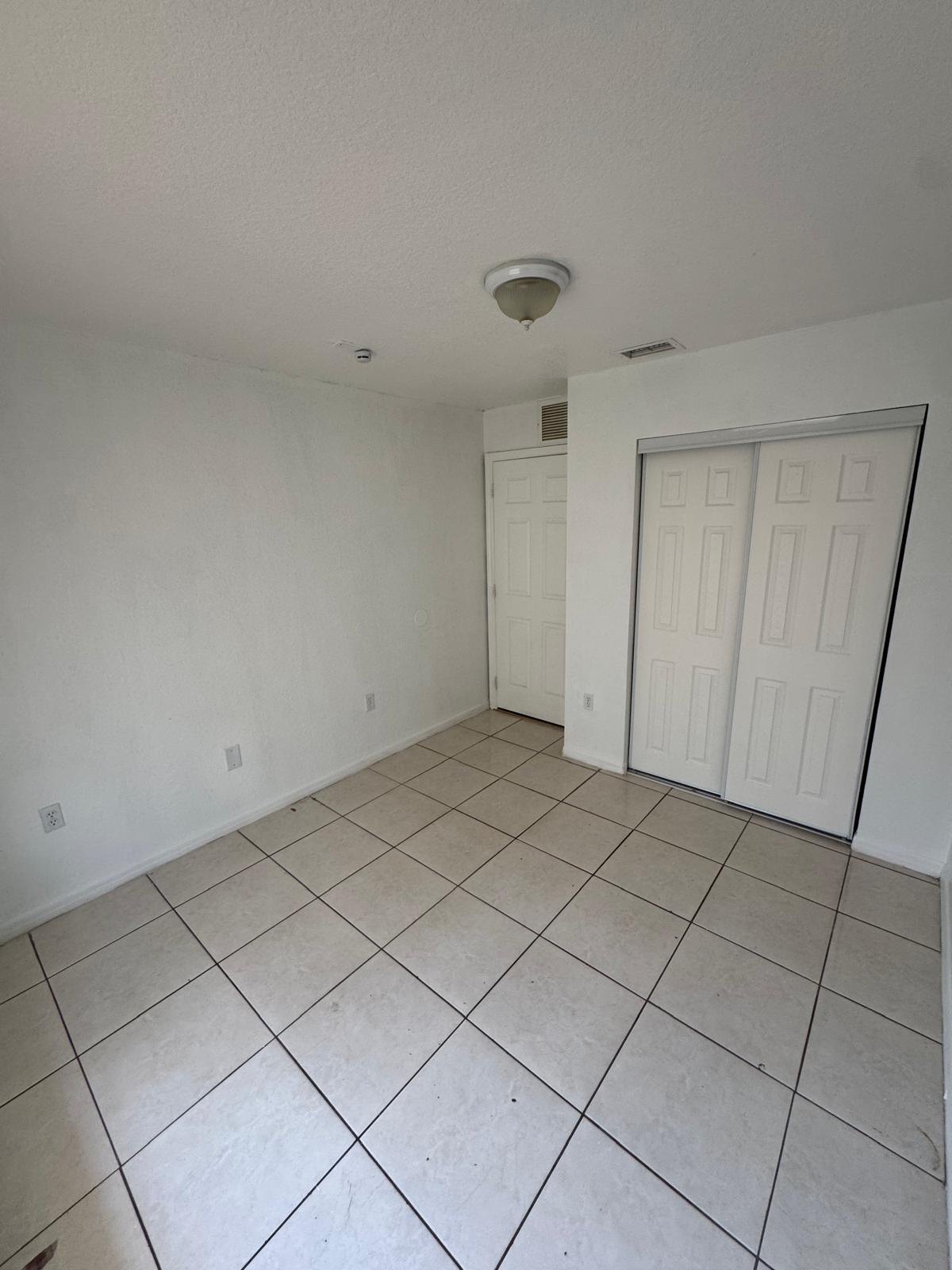 240 Nw 56th Street Property Photo 11