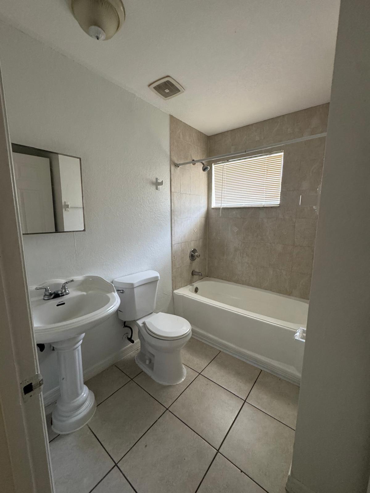 240 Nw 56th Street Property Photo 13