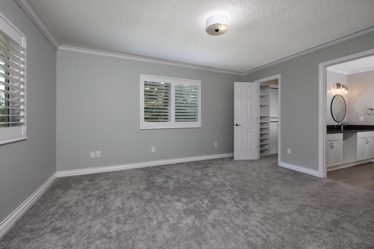 9200 Se Olympus Street Property Photo 16